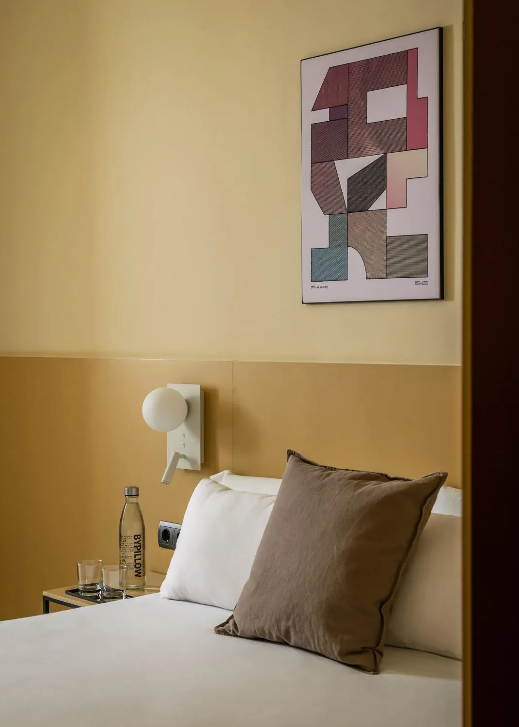 Bed in BYPILLOW The Citadel