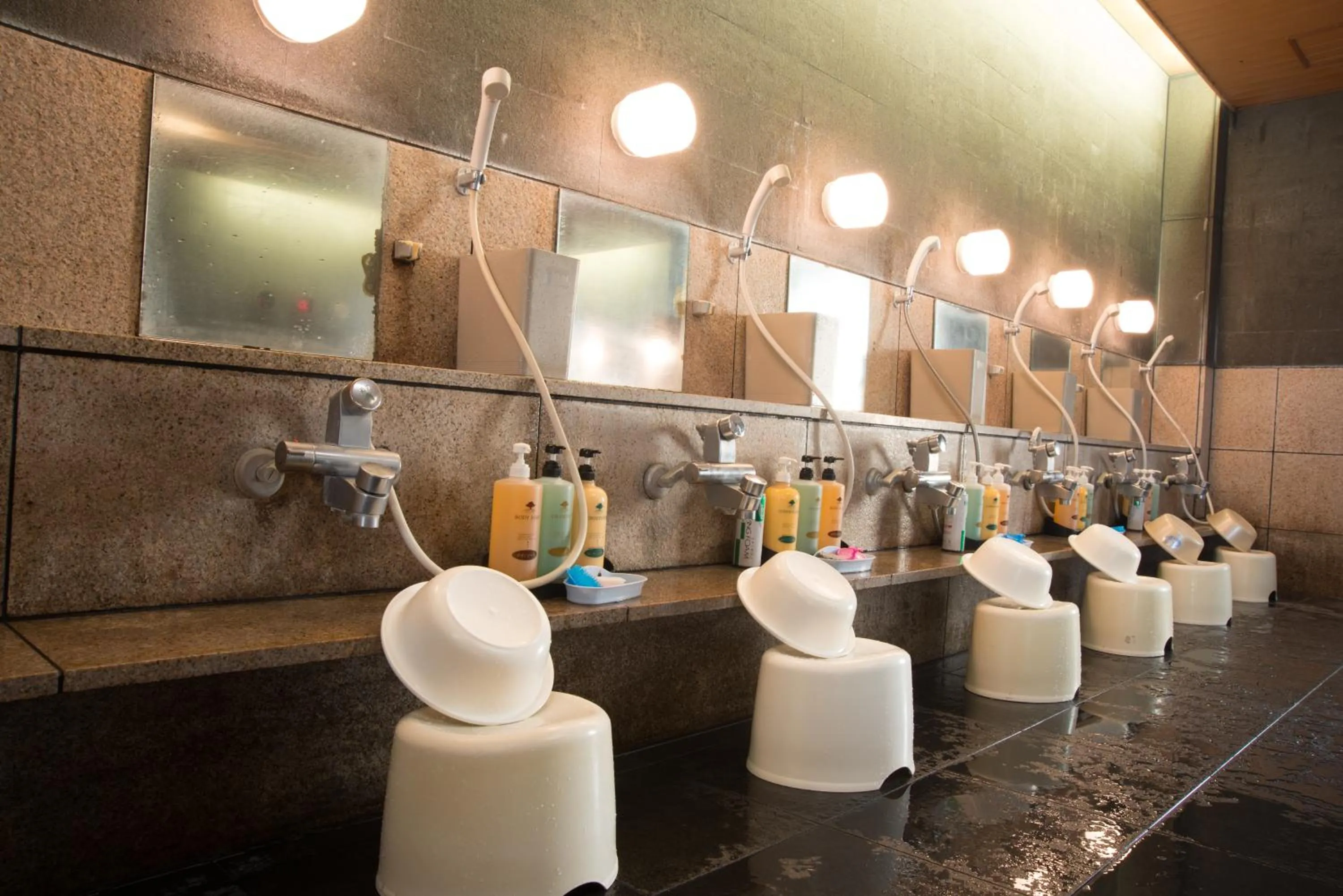 Public Bath in Rex Inn Kawasaki