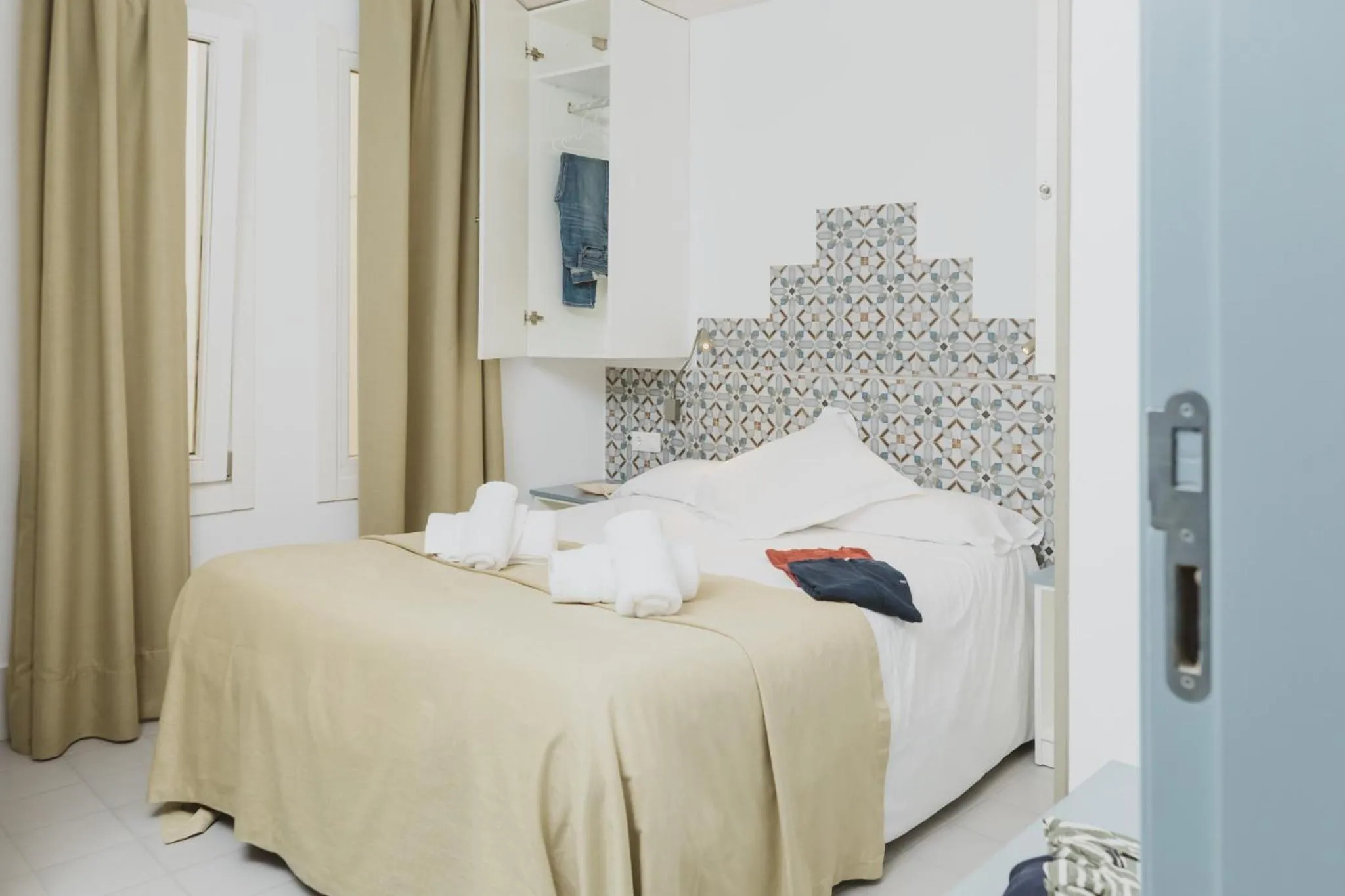 Bed in Hostal Gravina