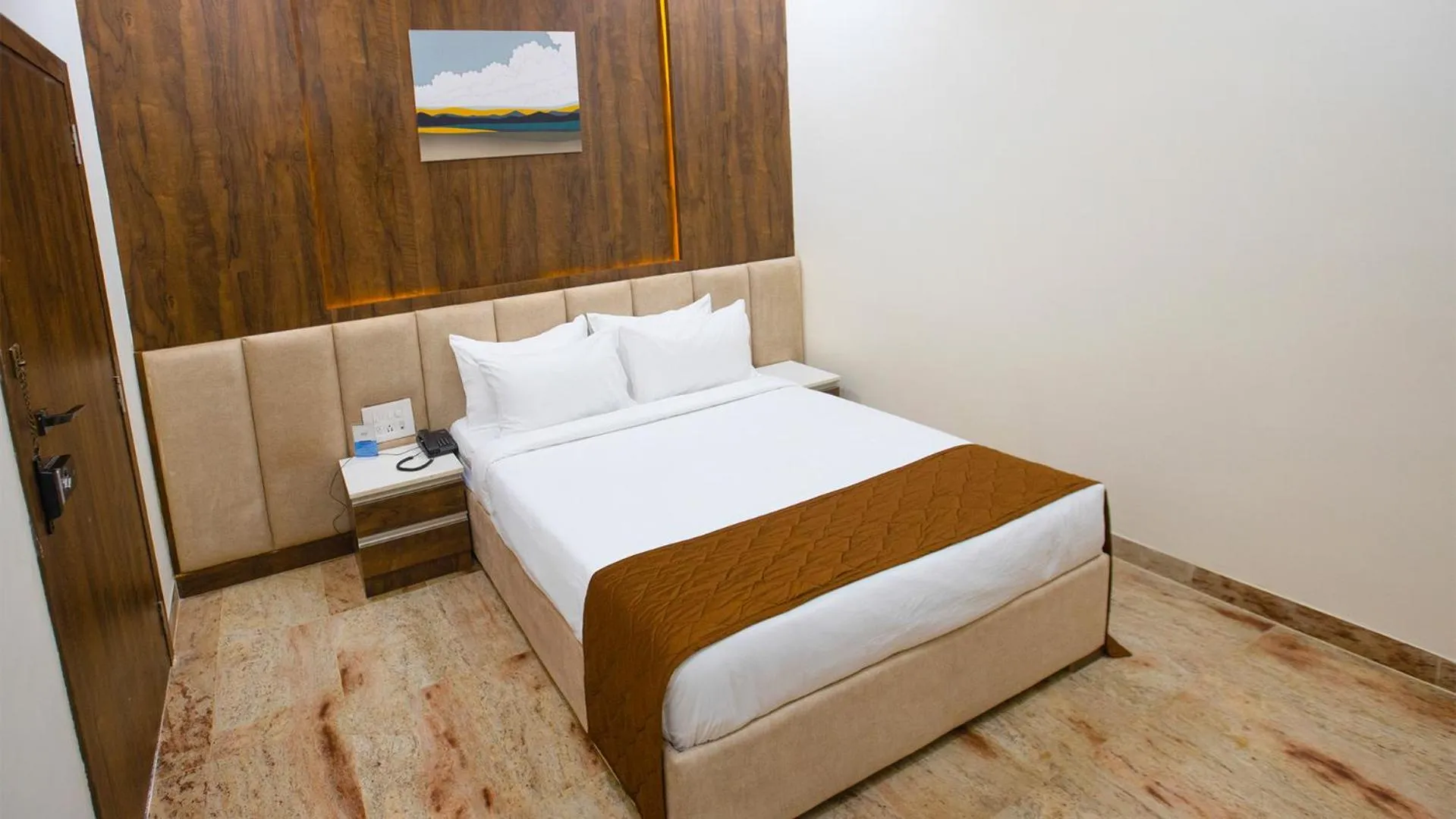 Bed in AARA Jungle Resort