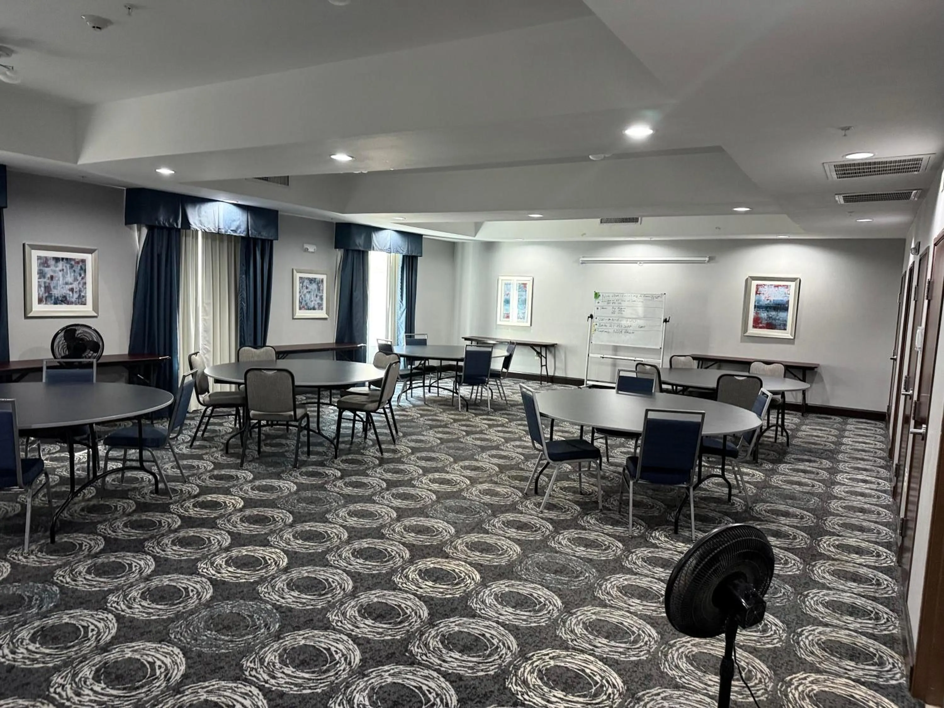 Meeting/conference room in Holiday Inn Express & Suites Bonham by IHG