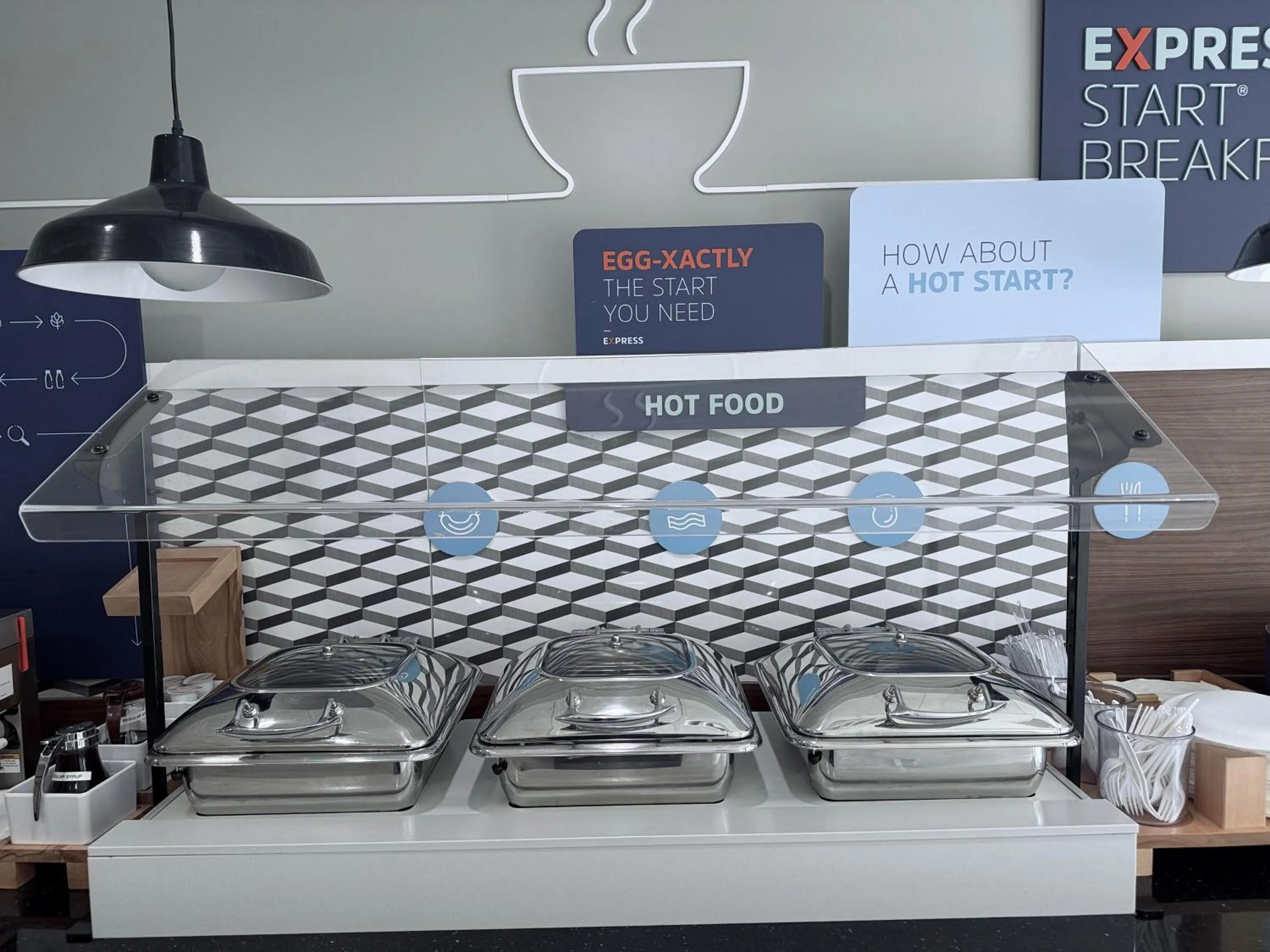 Breakfast in Holiday Inn Express & Suites Bonham by IHG