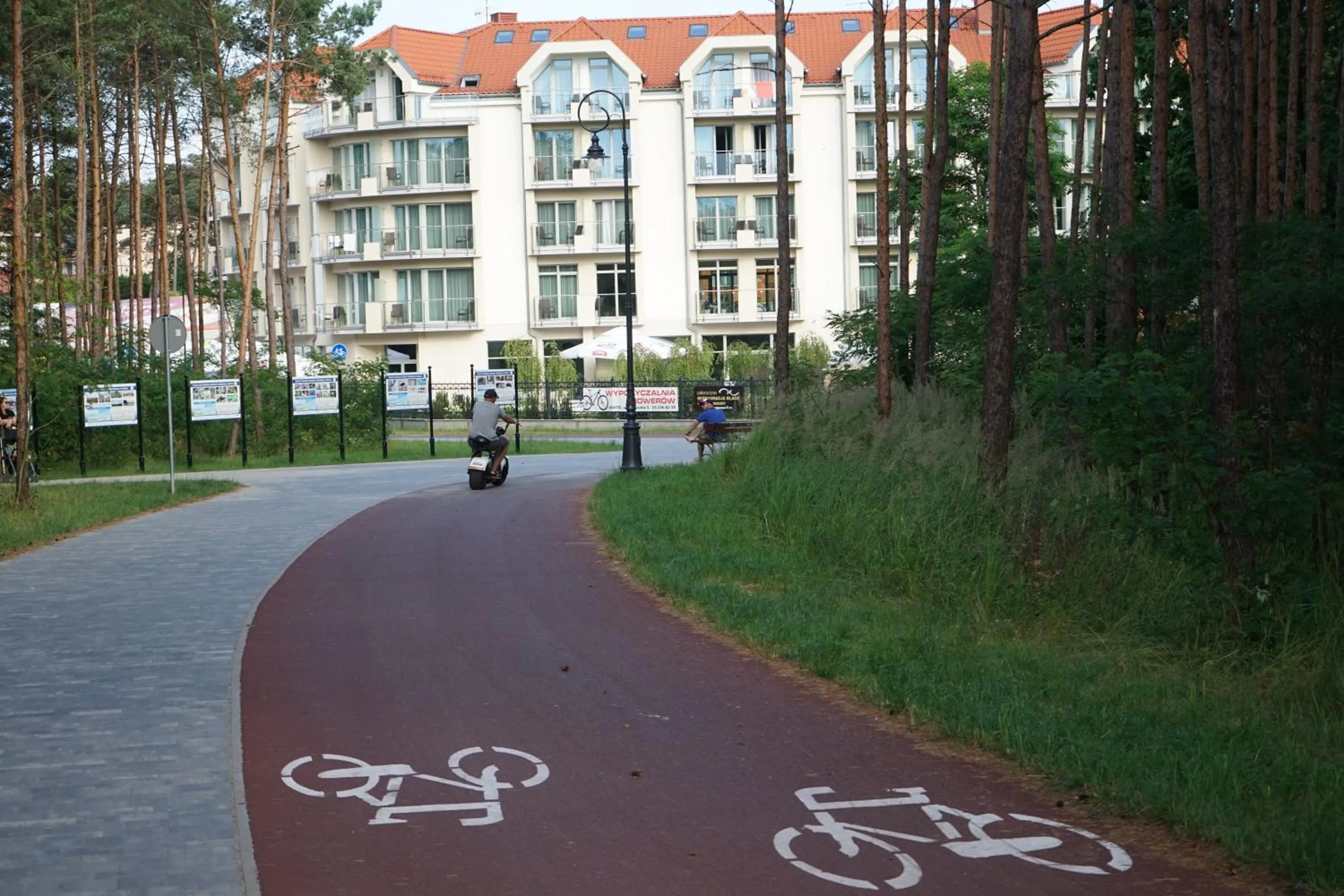 Garden in Hotel White