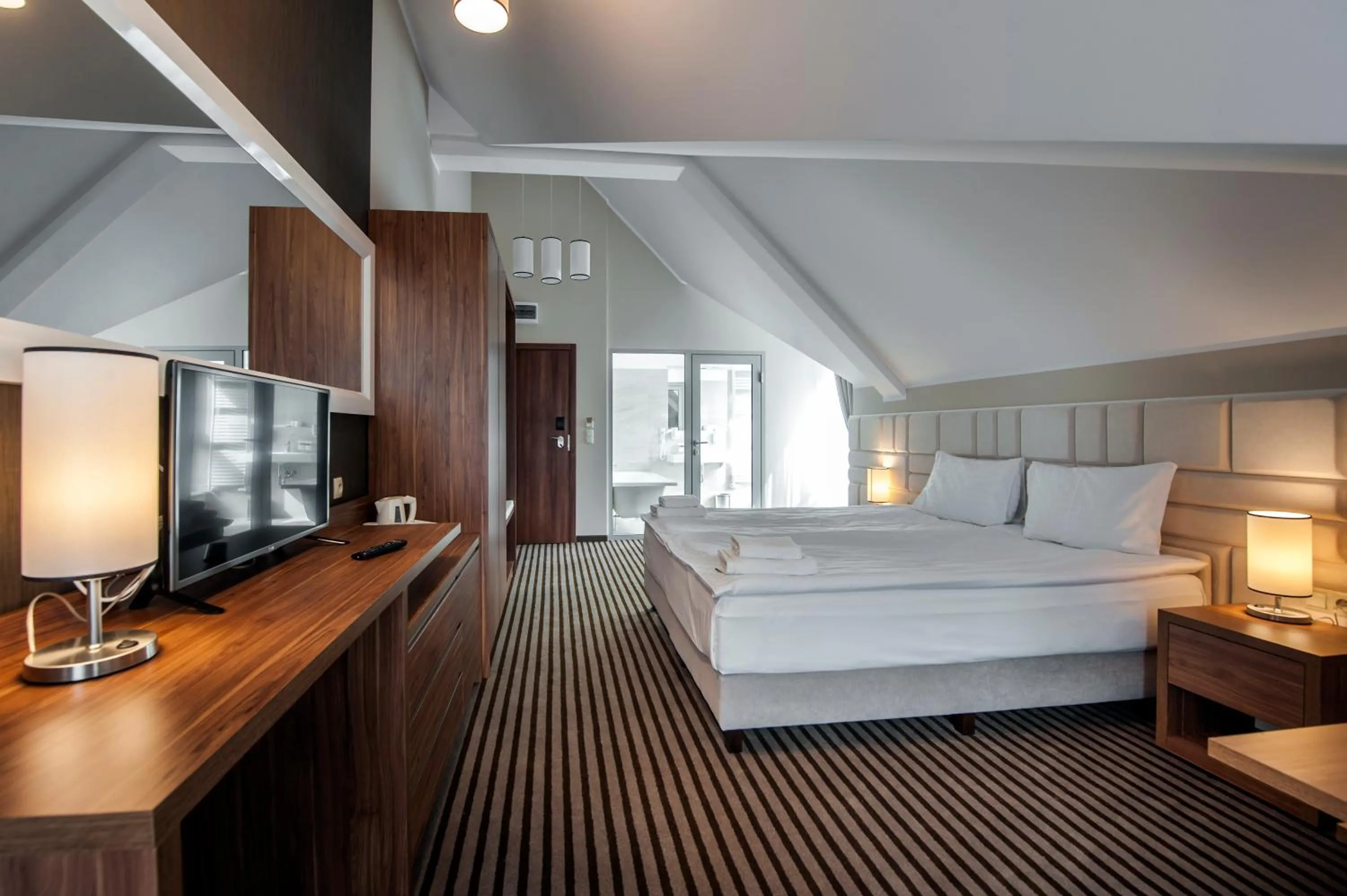 Day, Bed in Hotel White