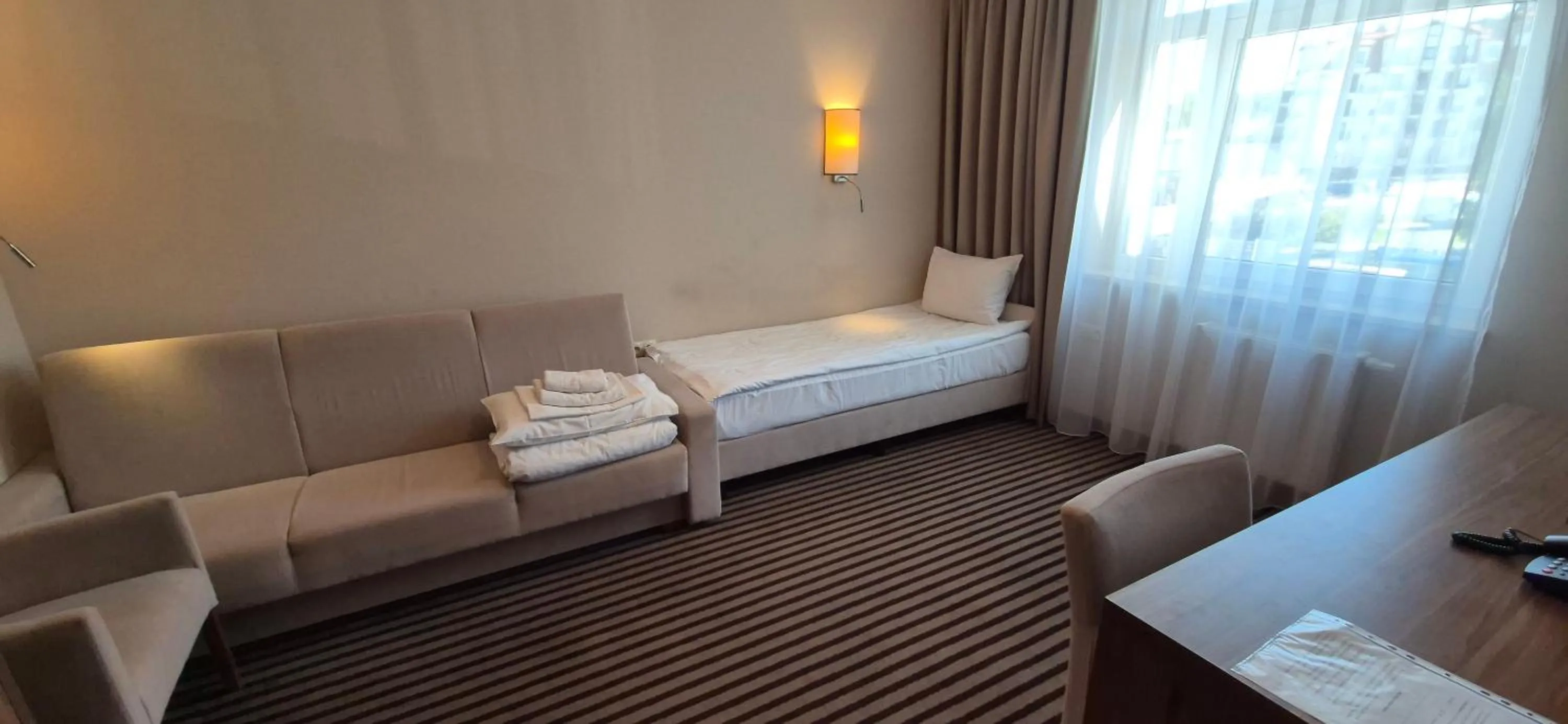 Property building, Bed in Hotel White
