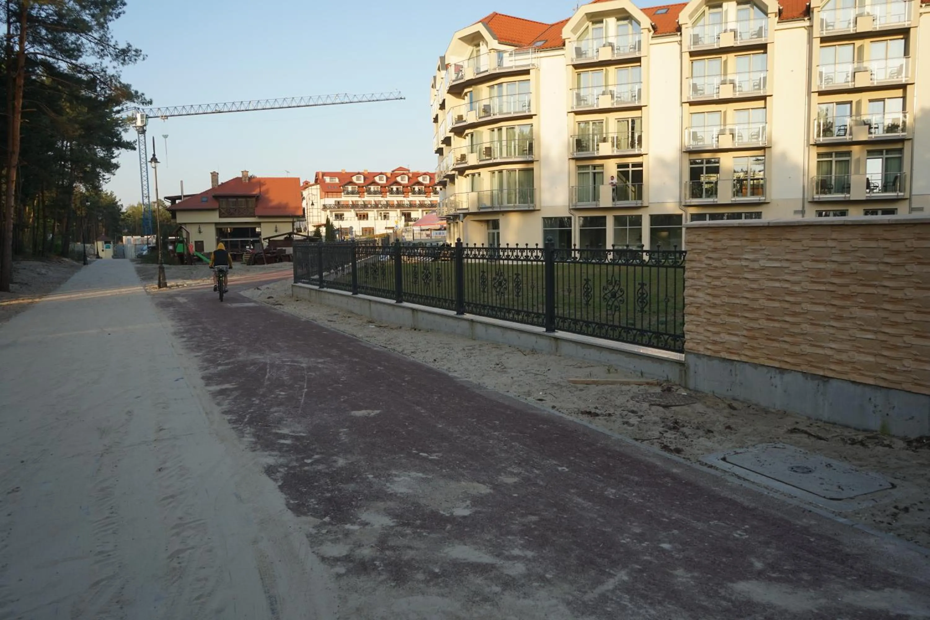 Neighbourhood in Hotel White