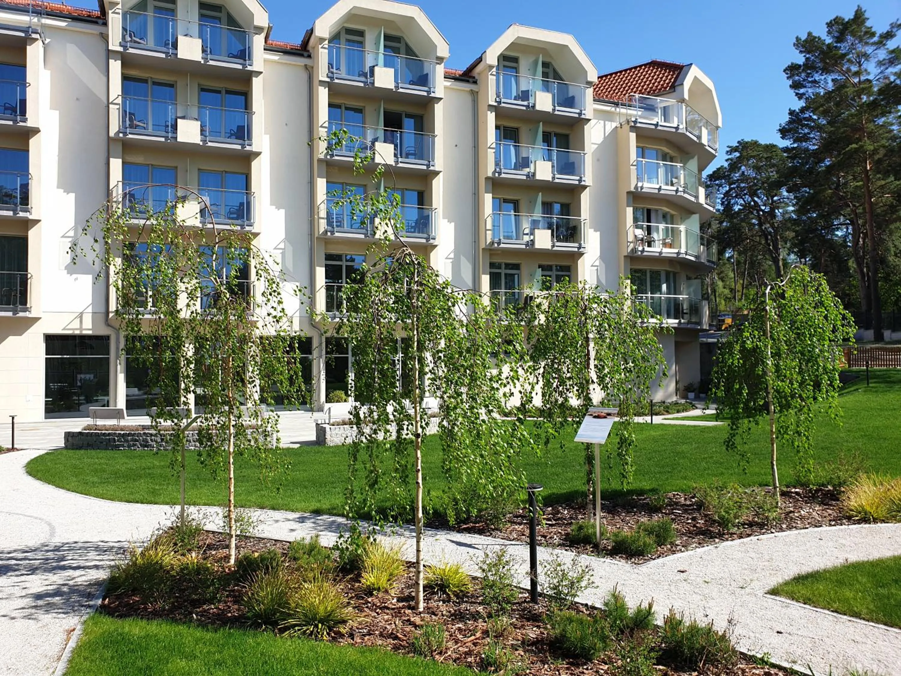 Property building in Hotel White