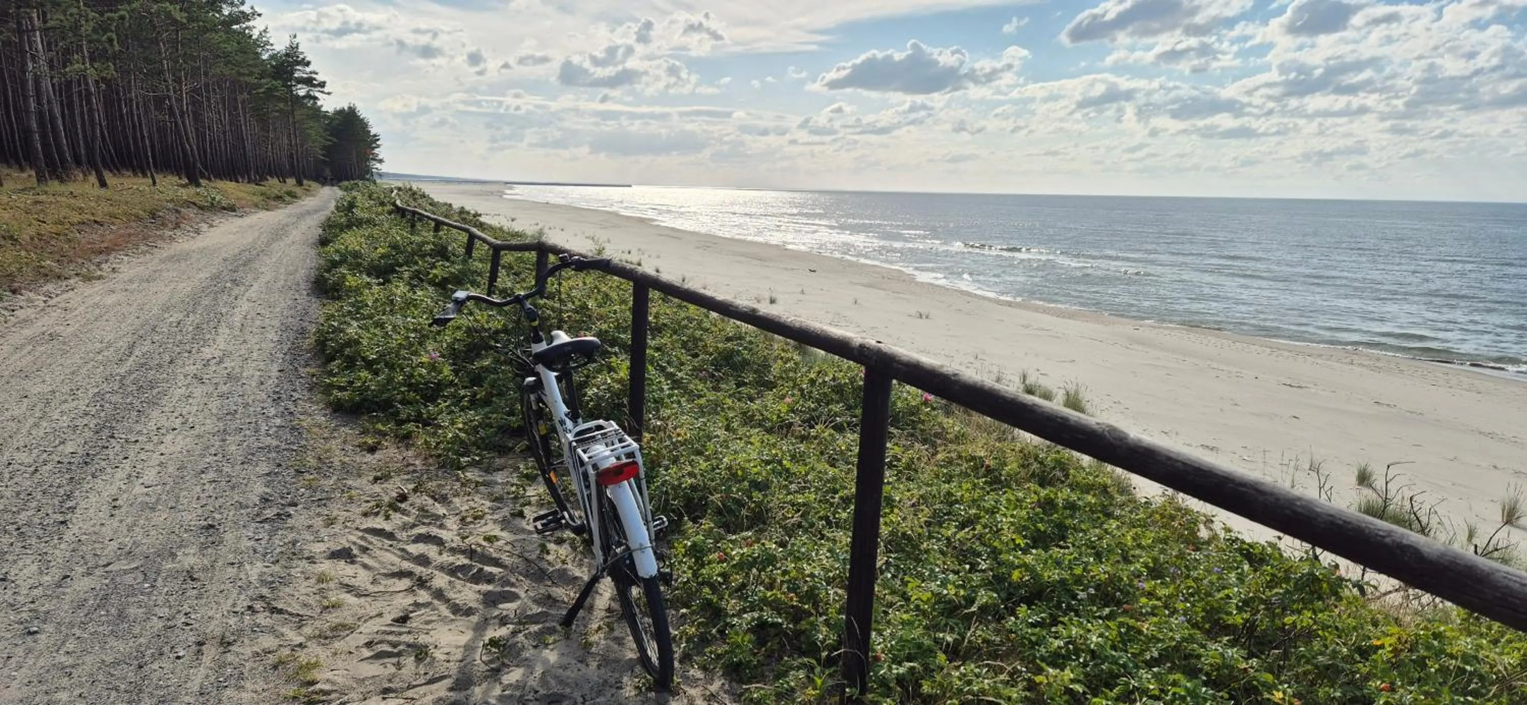 Cycling in Hotel White