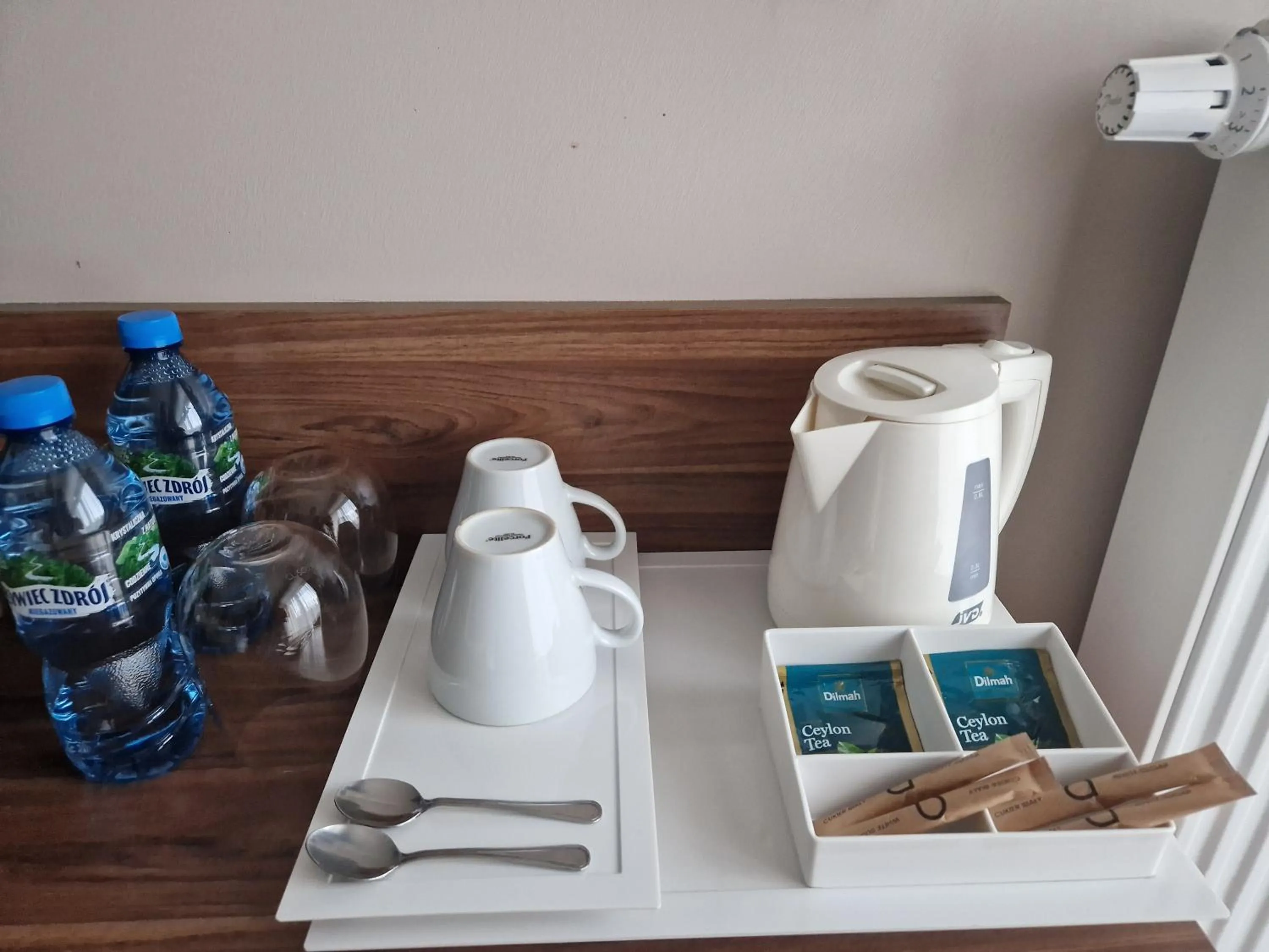 Coffee/tea facilities in Hotel White