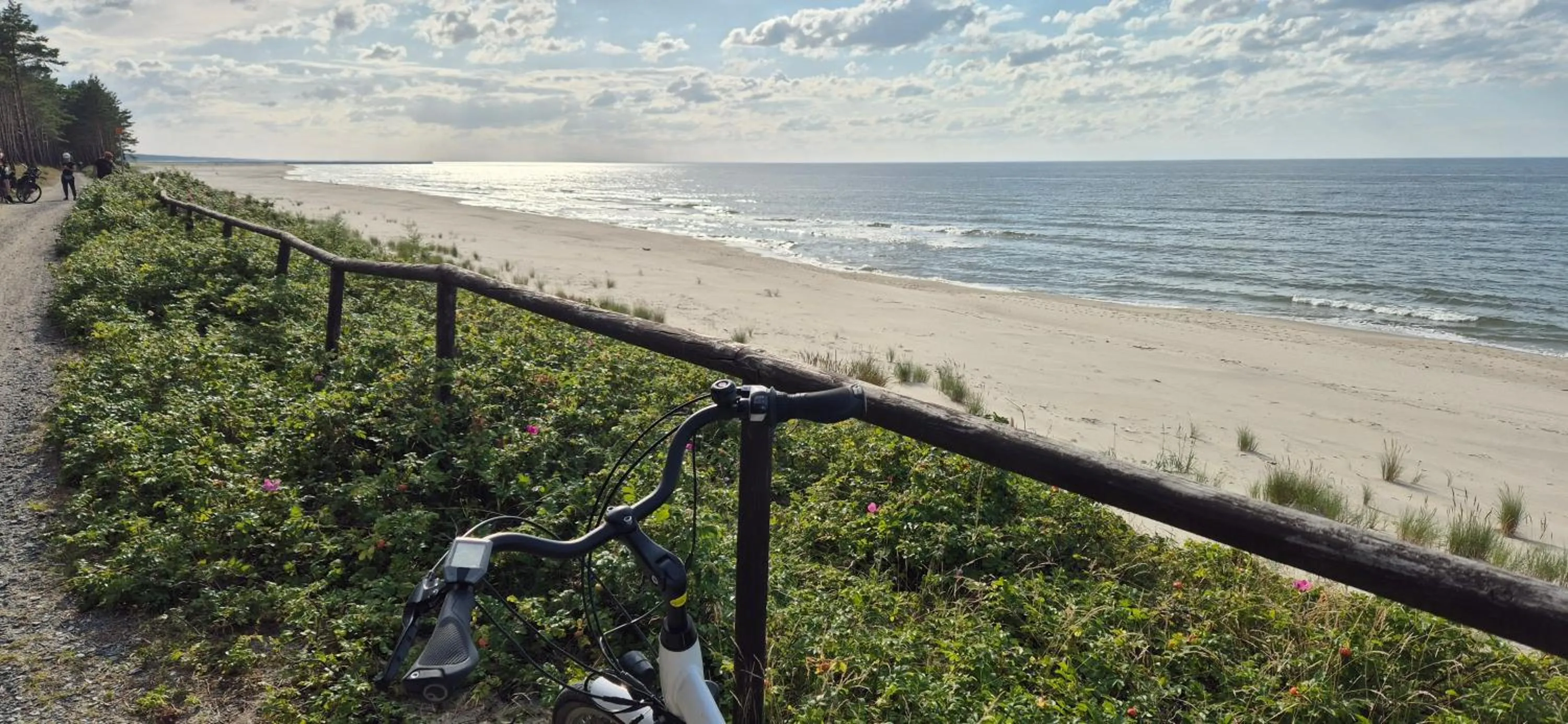 Cycling in Hotel White