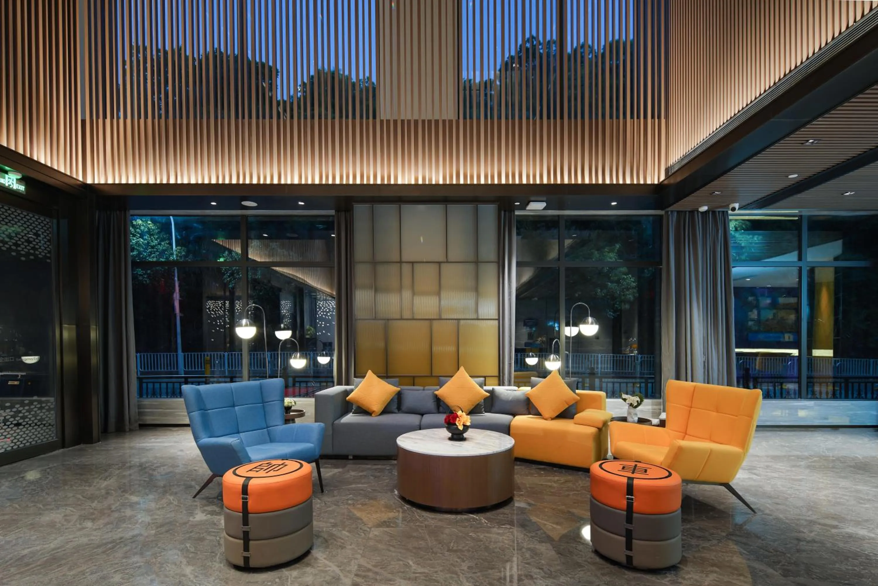 Lobby or reception in Hampton by Hilton Dongguan Fenggang