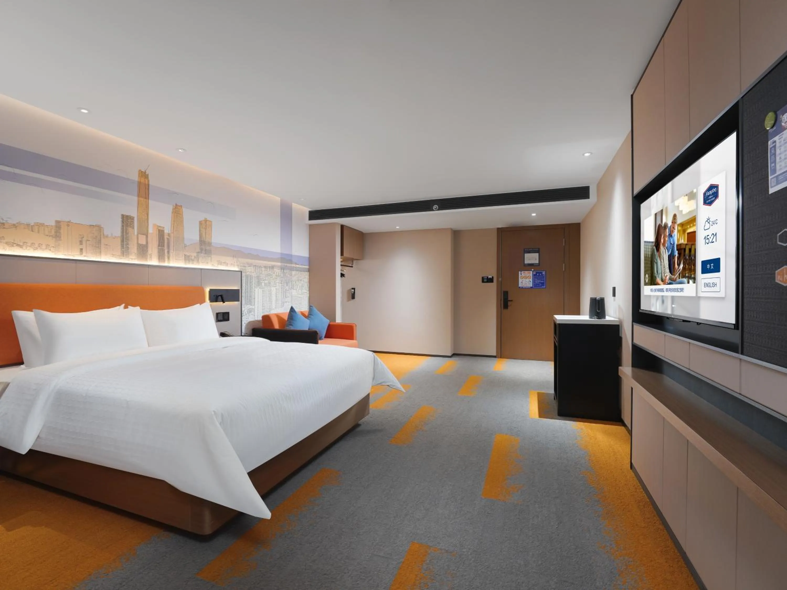 Photo of the whole room, Bed in Hampton by Hilton Dongguan Fenggang