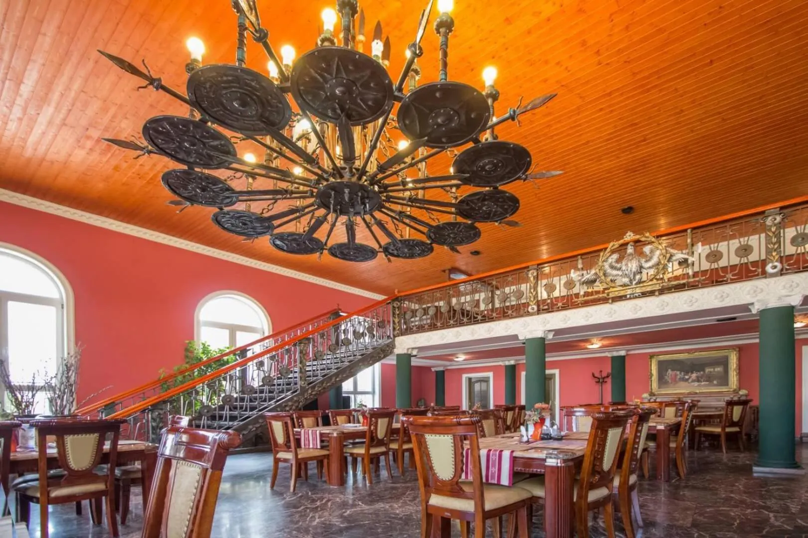 Hotel David with Free Parking