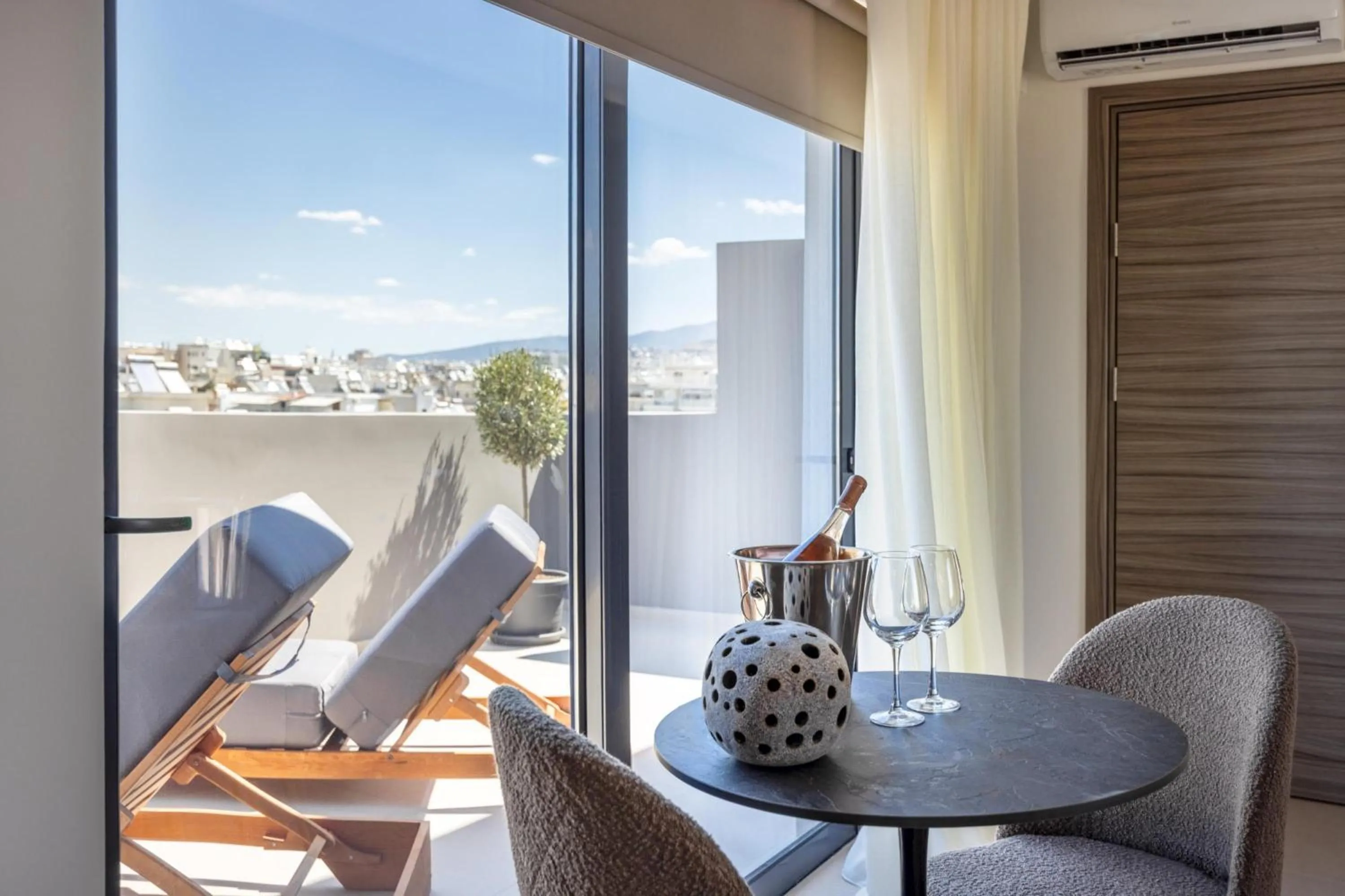 Bedroom in Sokio Attiki Hotel, BW Premier Collection