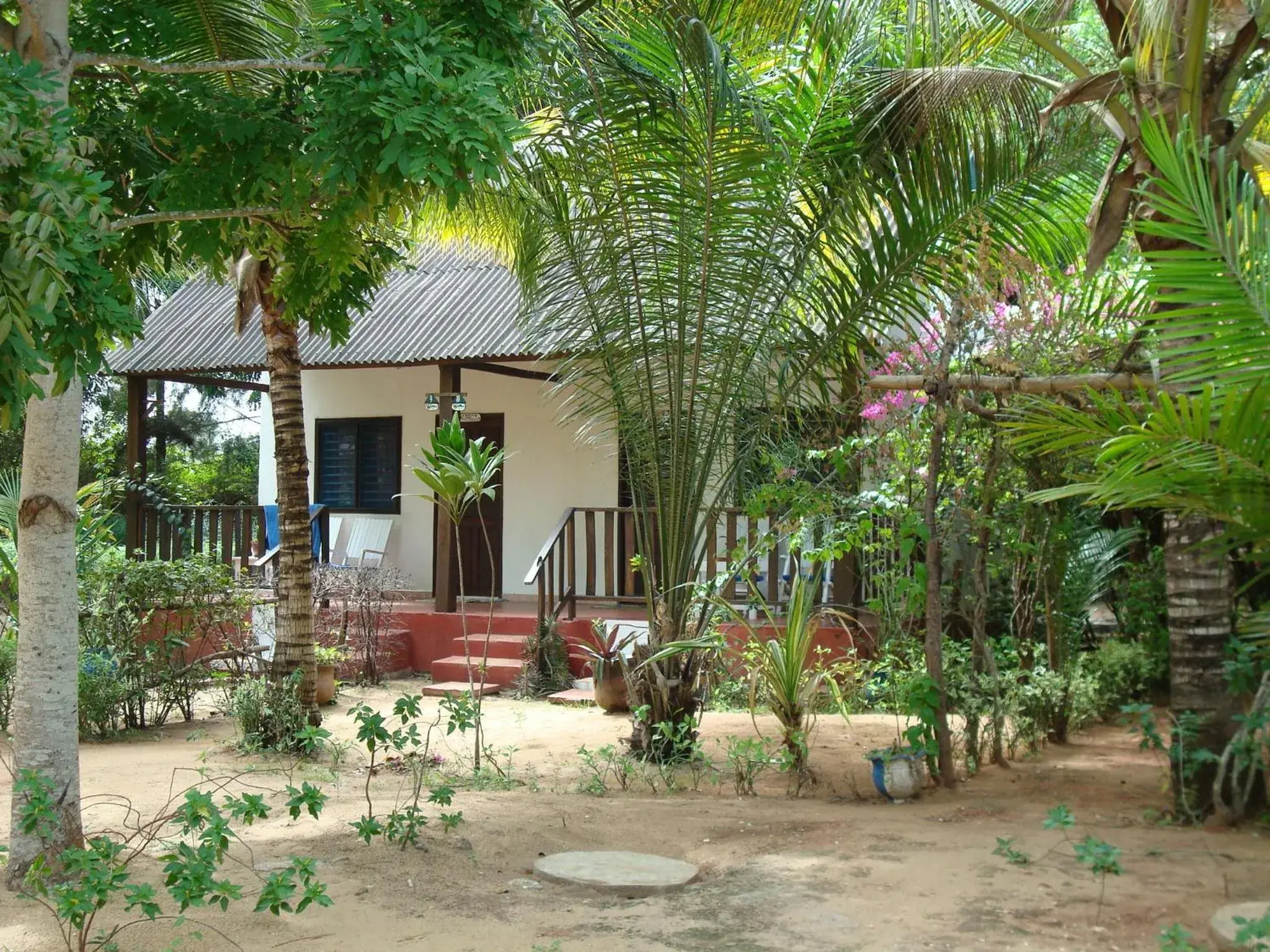 Couple Bungalow with Air conditioner and Sea View in Hotel Village Vacances Awale Plage Couple Bungalow with Air conditioner and Sea View in Hotel Village Vacances Awale Plage
