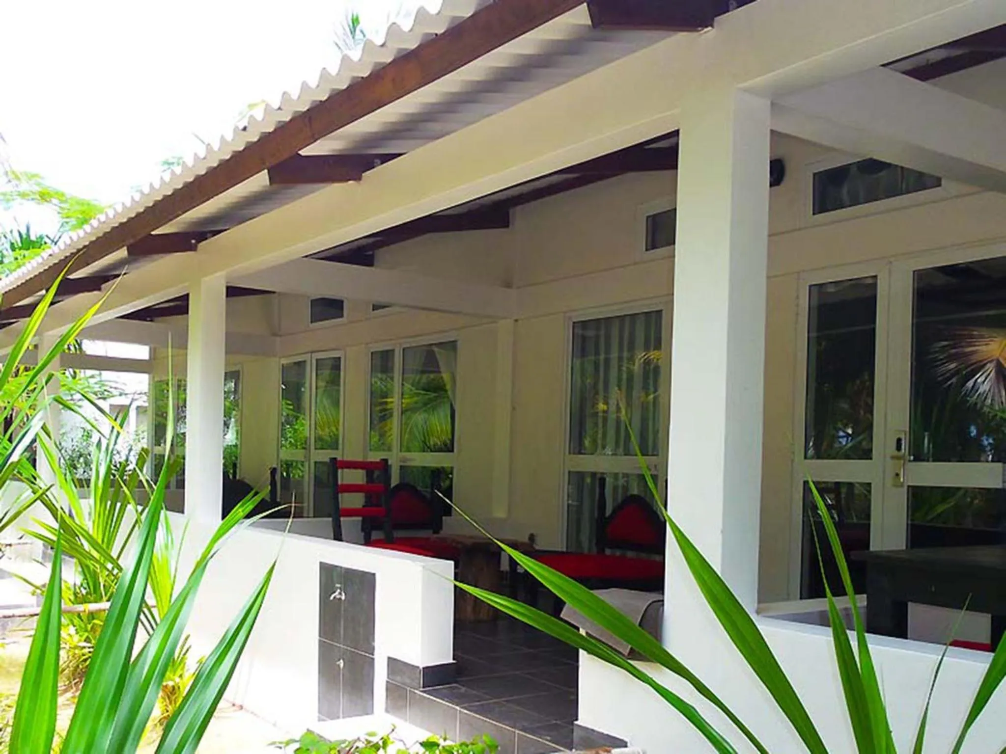 Shower in Hotel Village Vacances Awale Plage