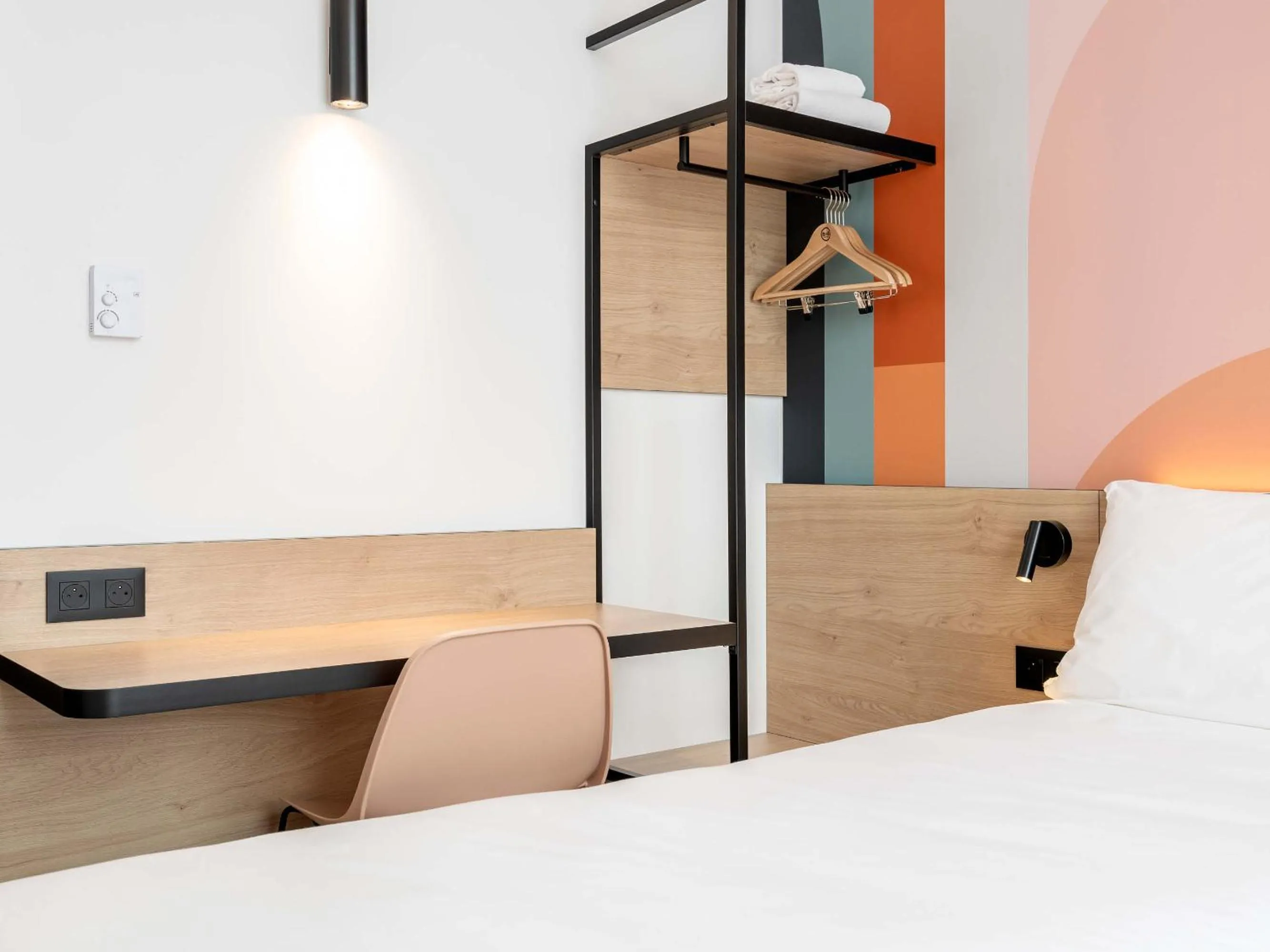 Bedroom, Bed in B&B HOTEL Luxembourg Centre Cloche d'Or