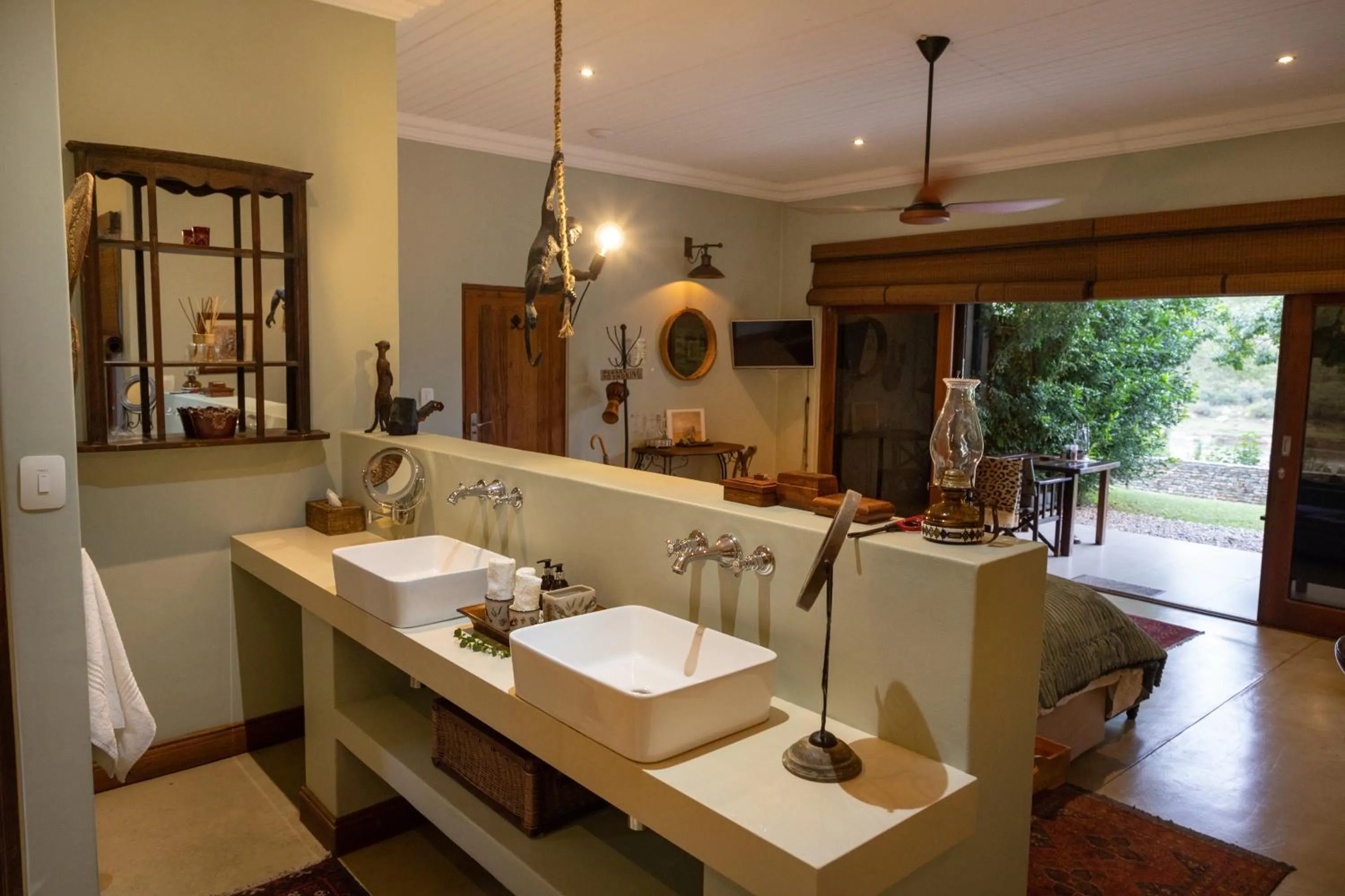 Bathroom in Kambaku River Lodge