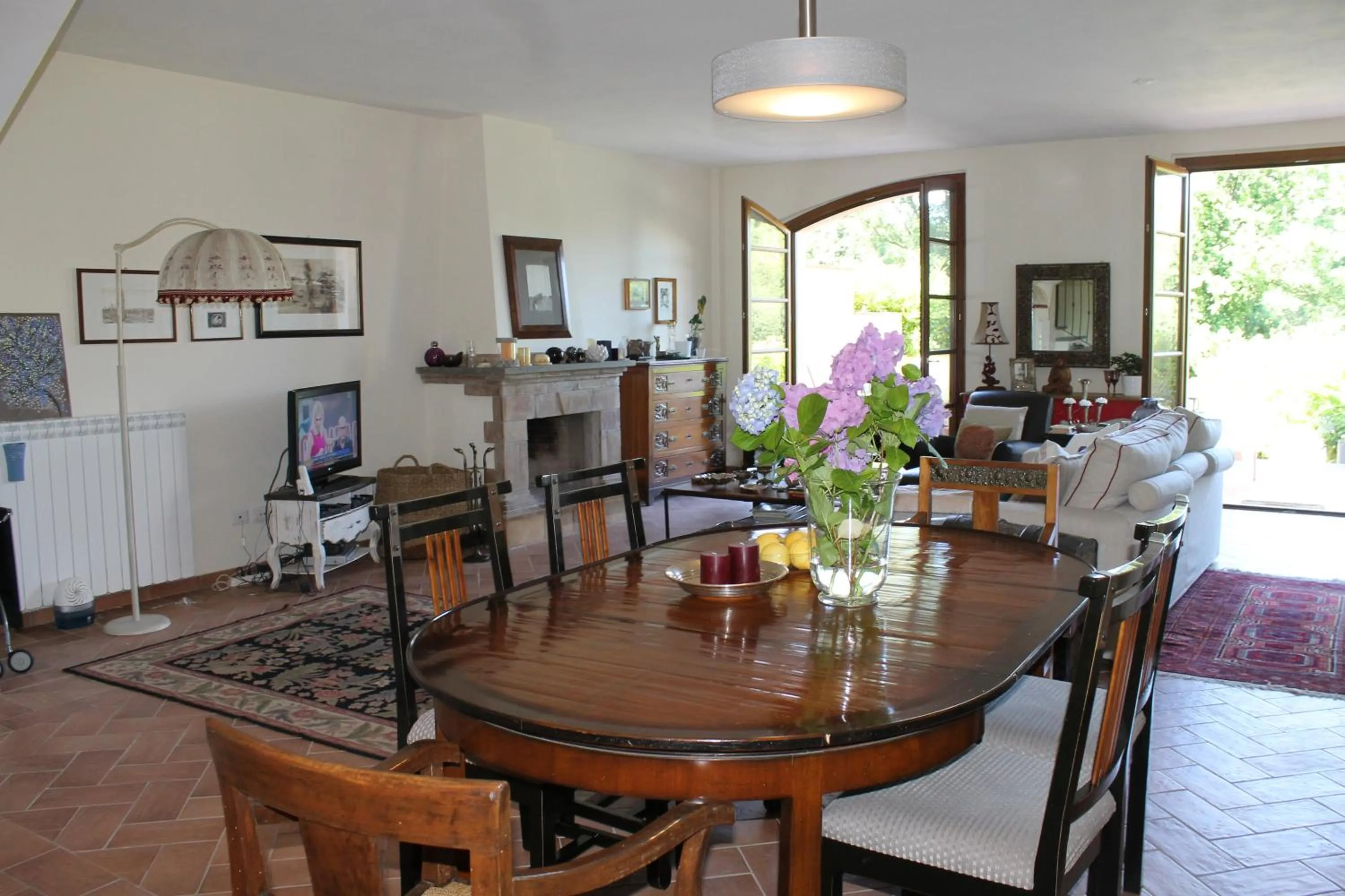 Communal lounge/ TV room in Donna Etrusca