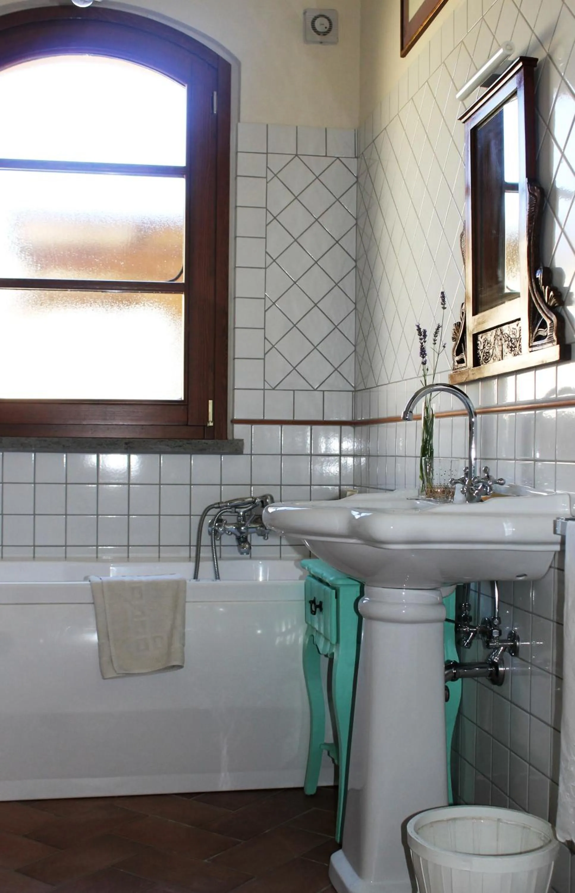 Bathroom in Donna Etrusca