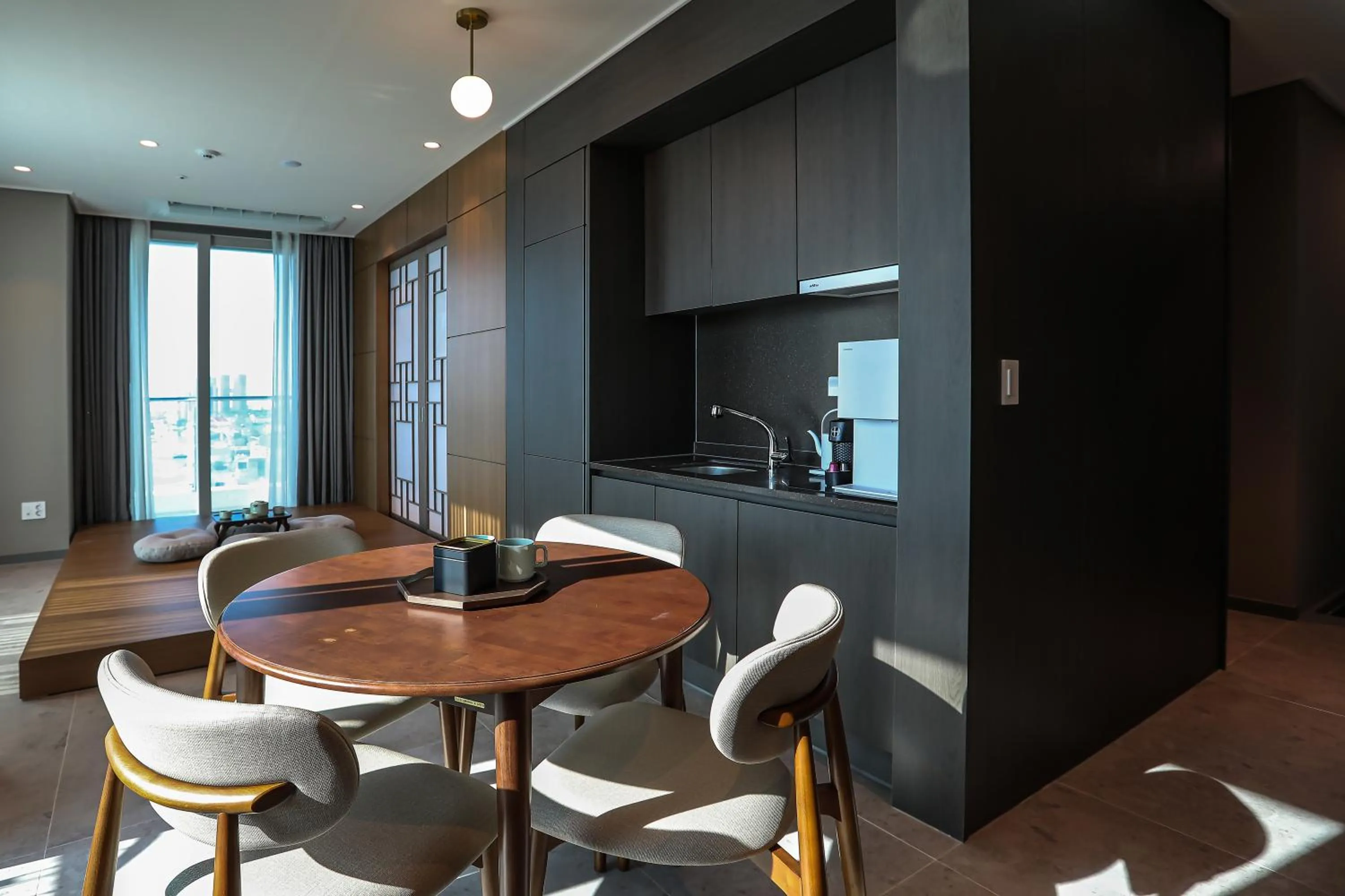 Kitchen or kitchenette in Hotelaround Sokcho