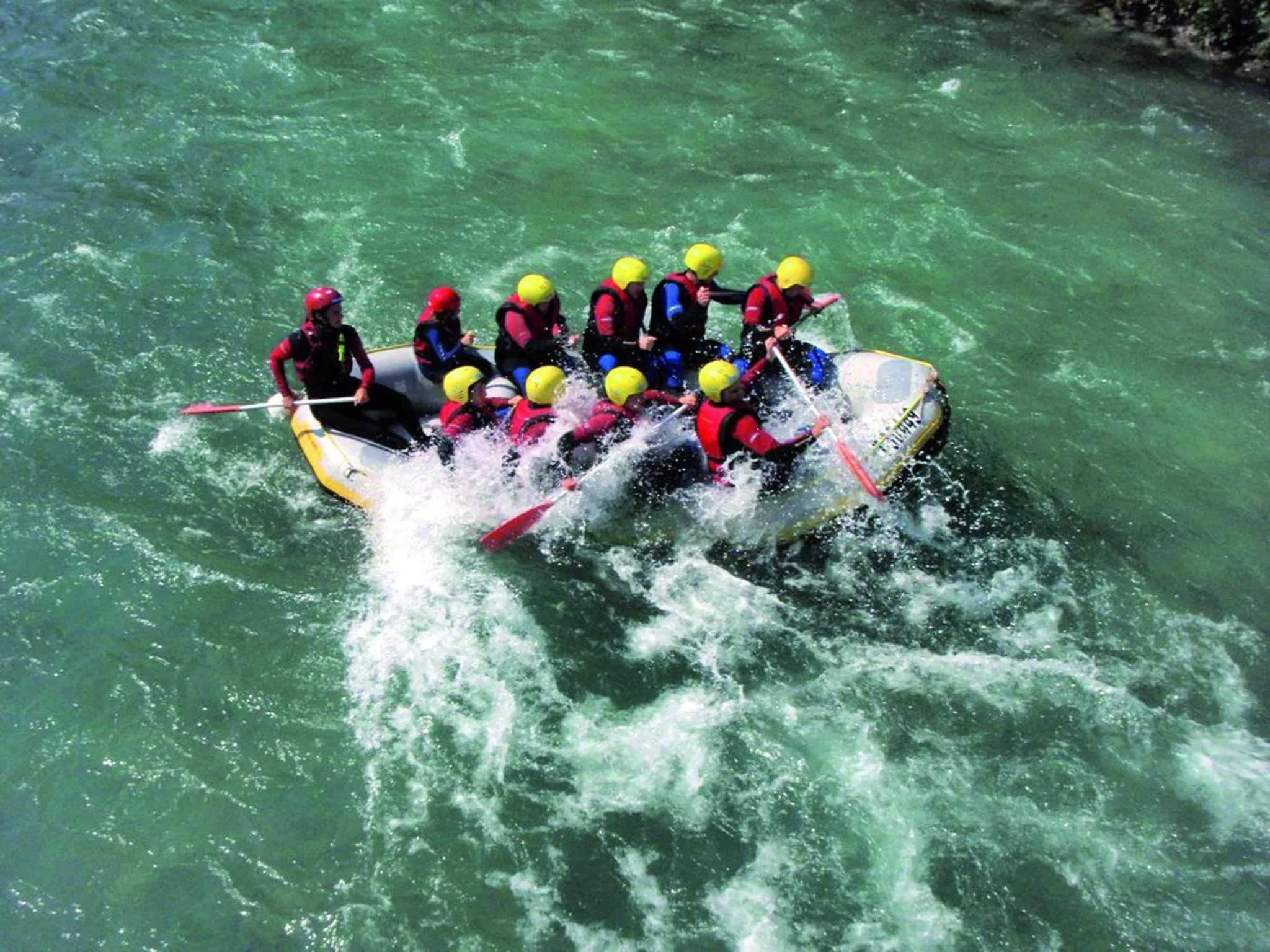Canoeing in Hostel Chillertal