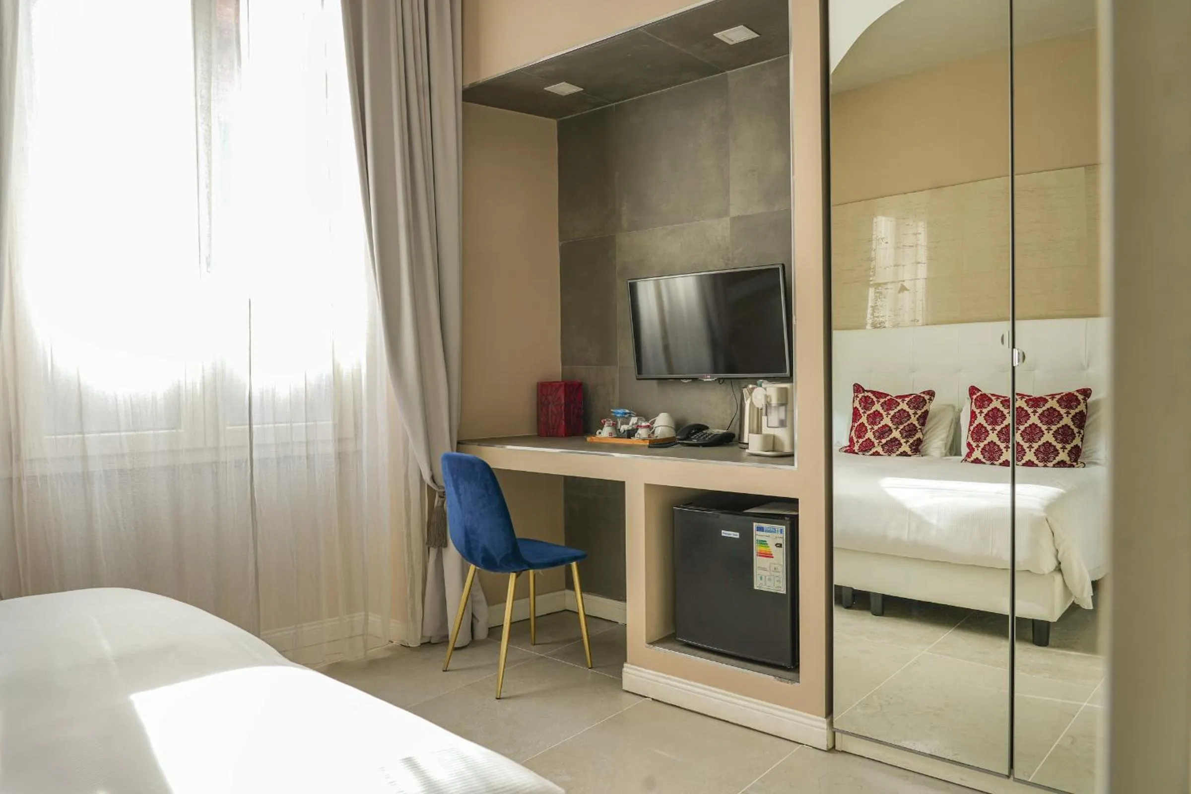 TV and multimedia, Bed in Corso Boutique Luxury Rooms