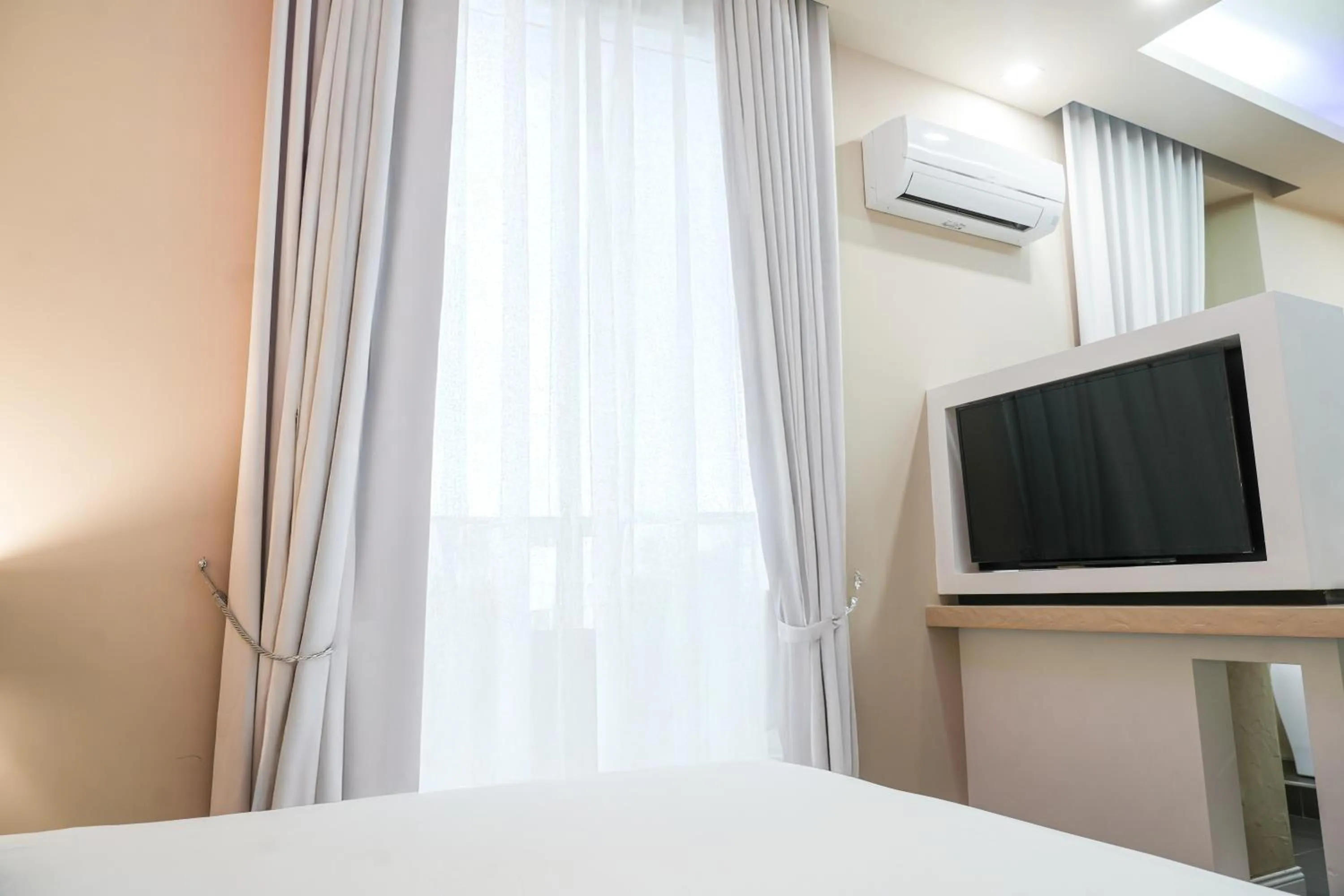 View (from property/room), Bed in Corso Boutique Luxury Rooms