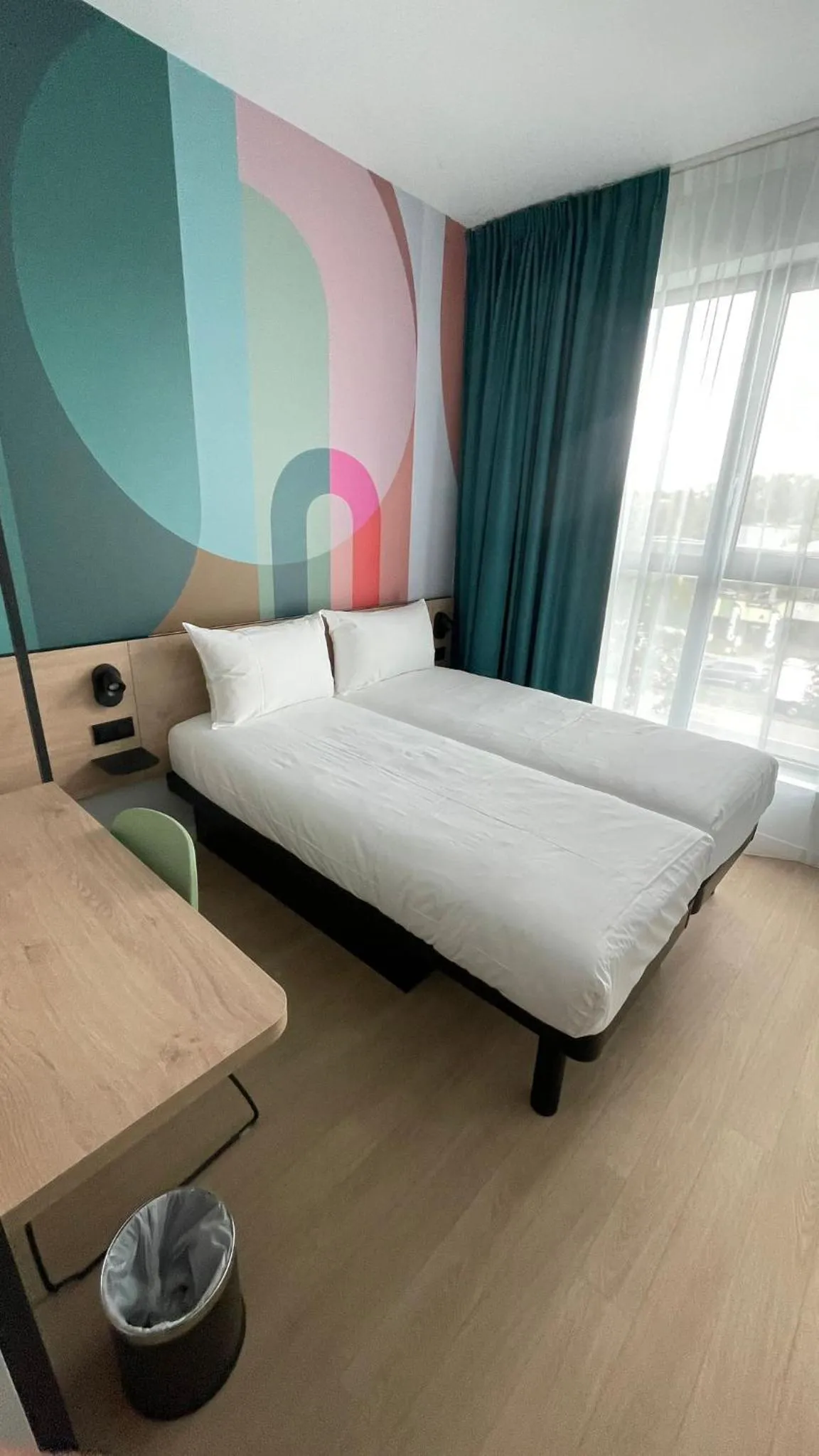 Bedroom, Bed in B&B HOTEL Brussels Airport