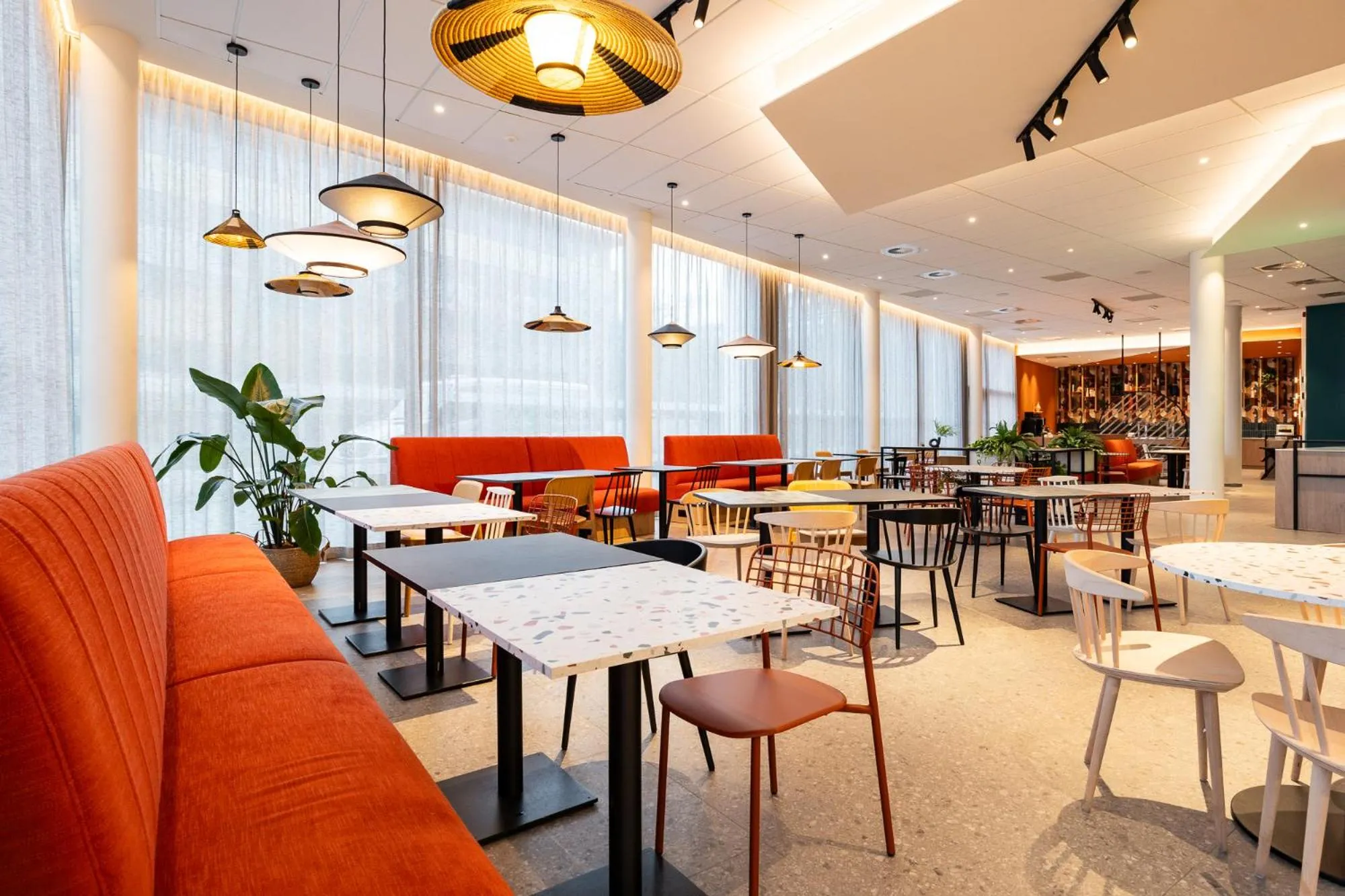 Restaurant/places to eat in B&B HOTEL Brussels Airport