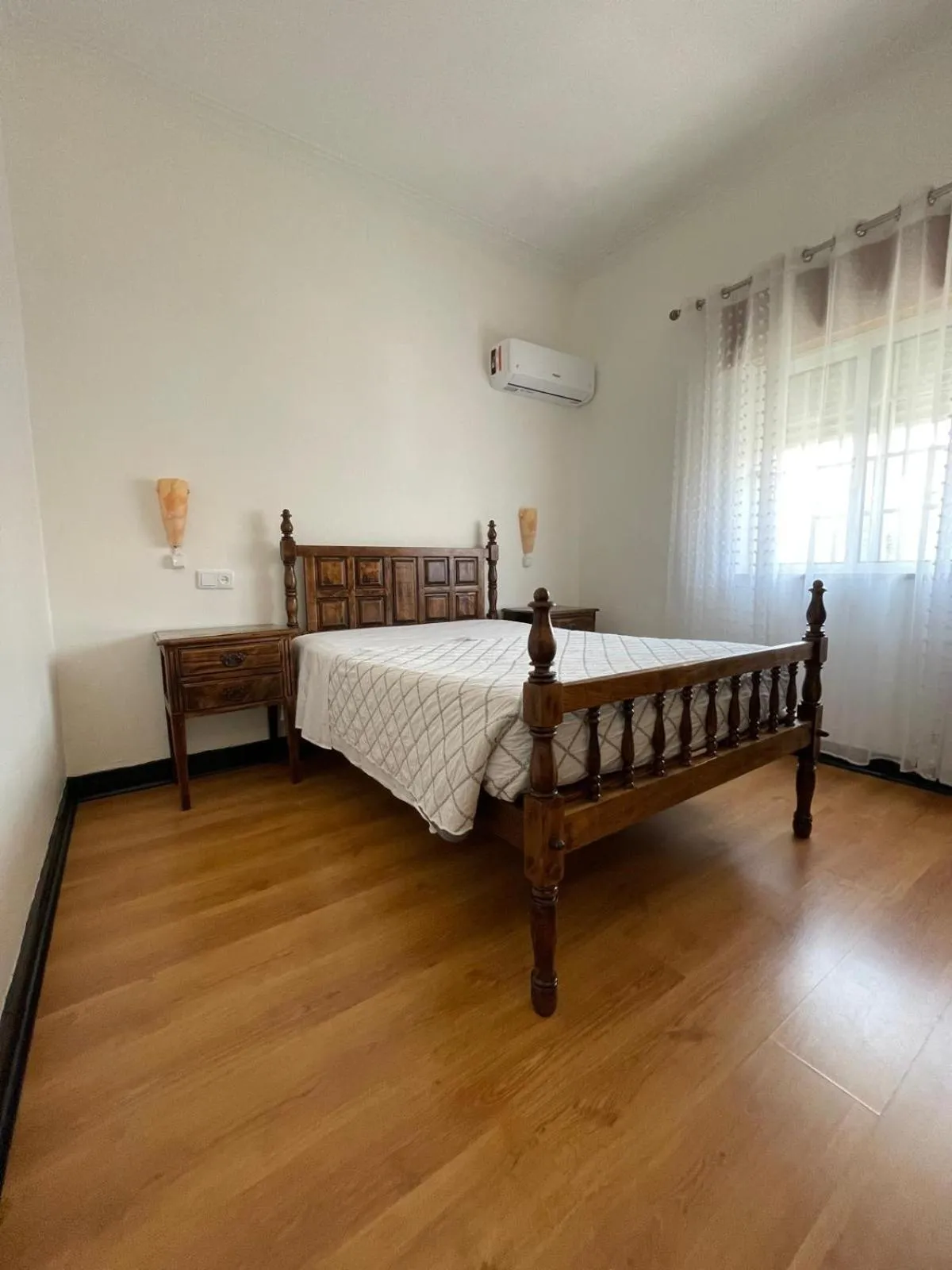 Bed in Residencial Dom Duarte