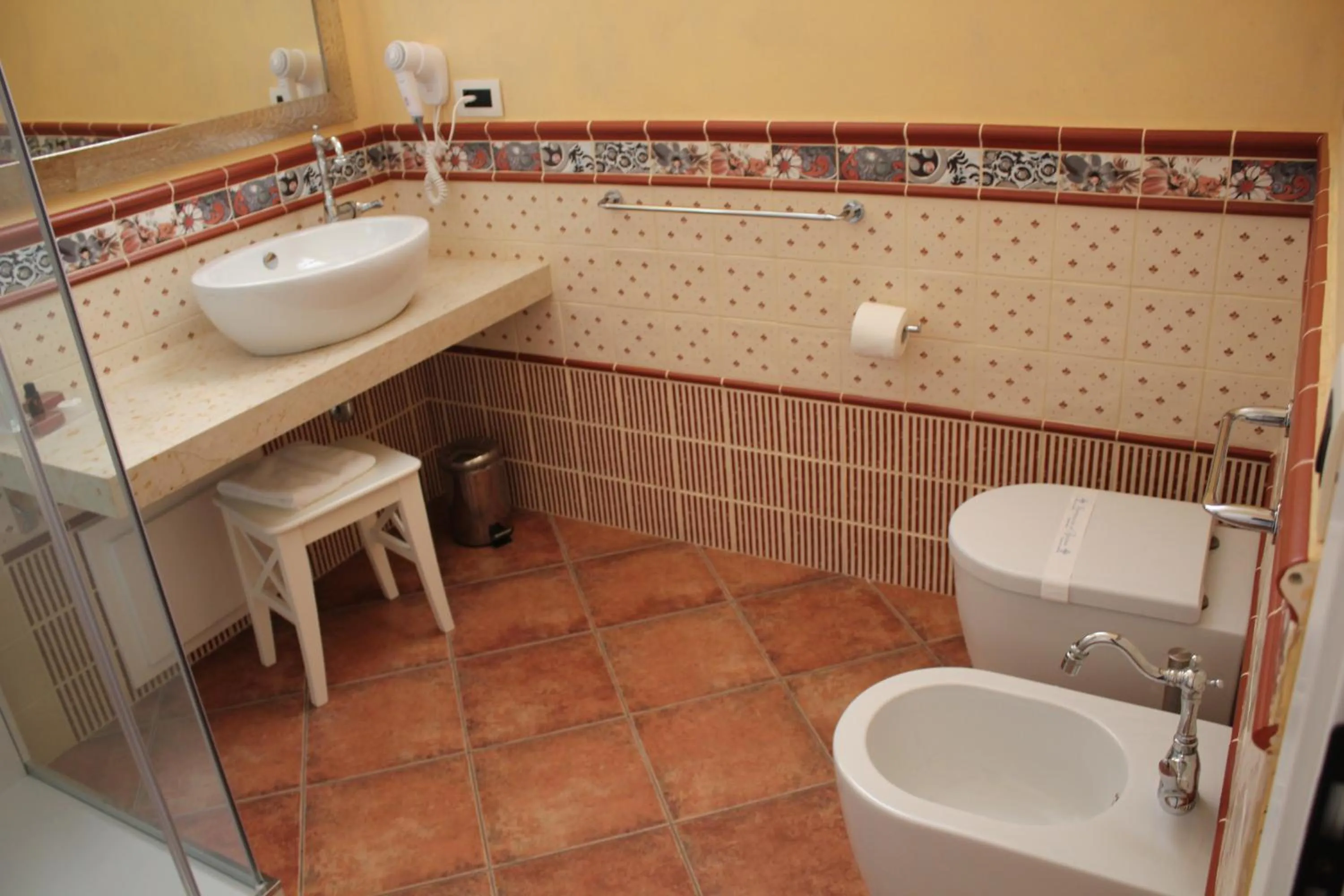 Bathroom in Baglio Borgesati