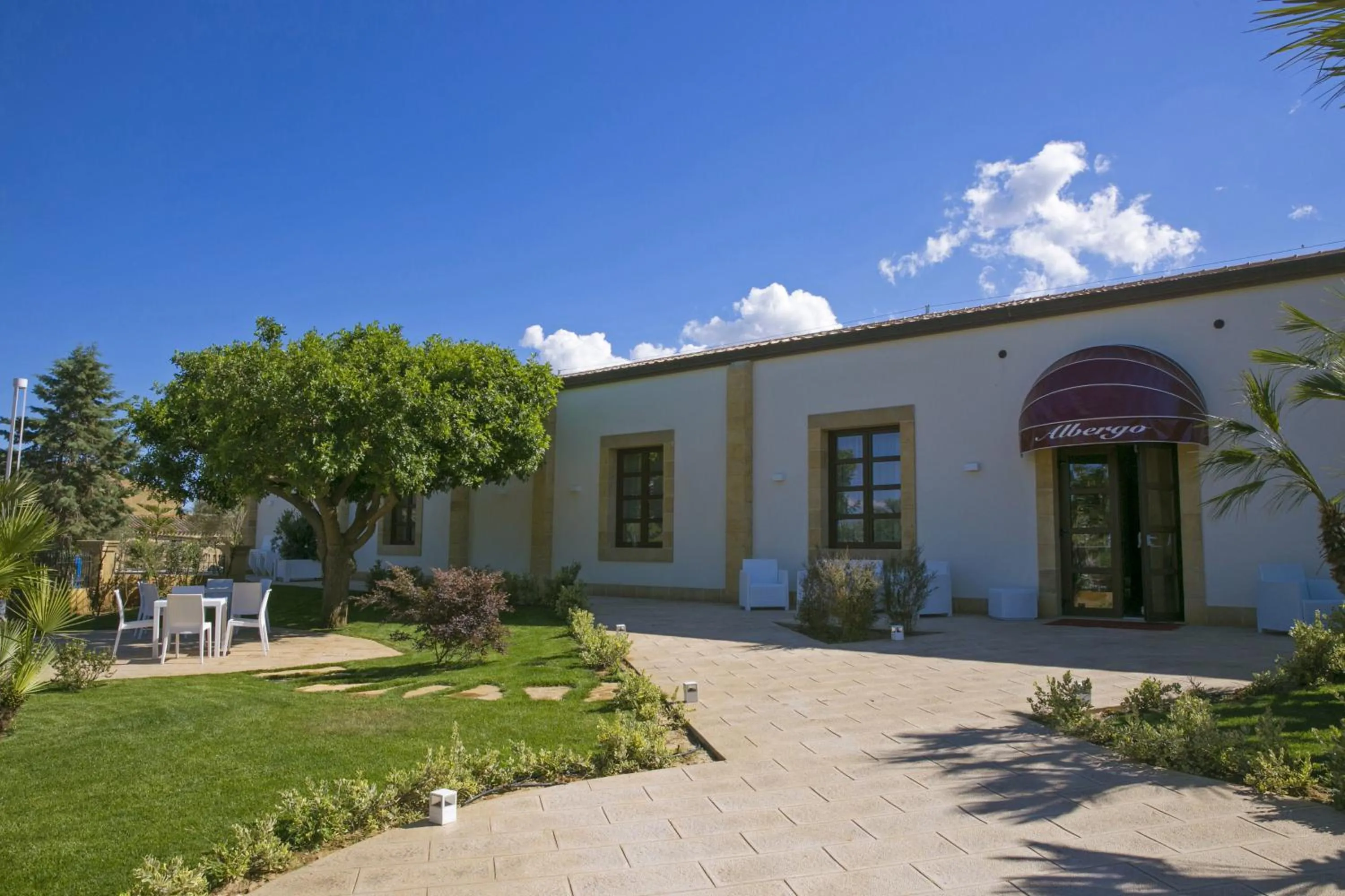 Restaurant/places to eat in Baglio Borgesati