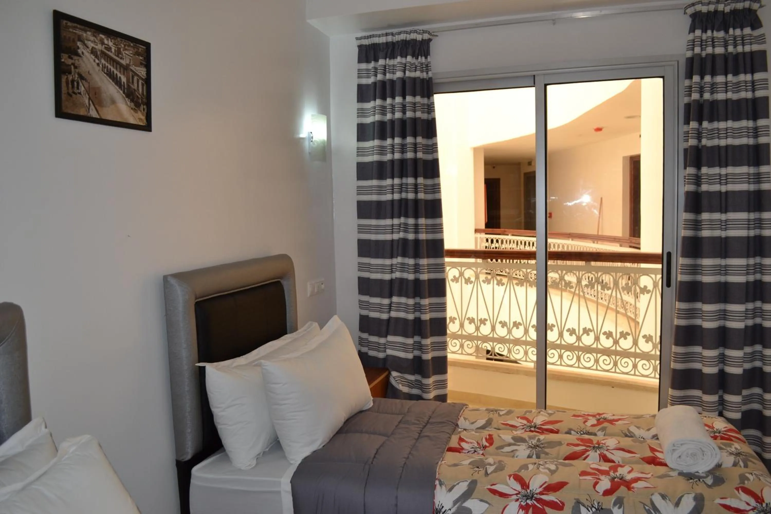 Day, Bed in Hotel La Place