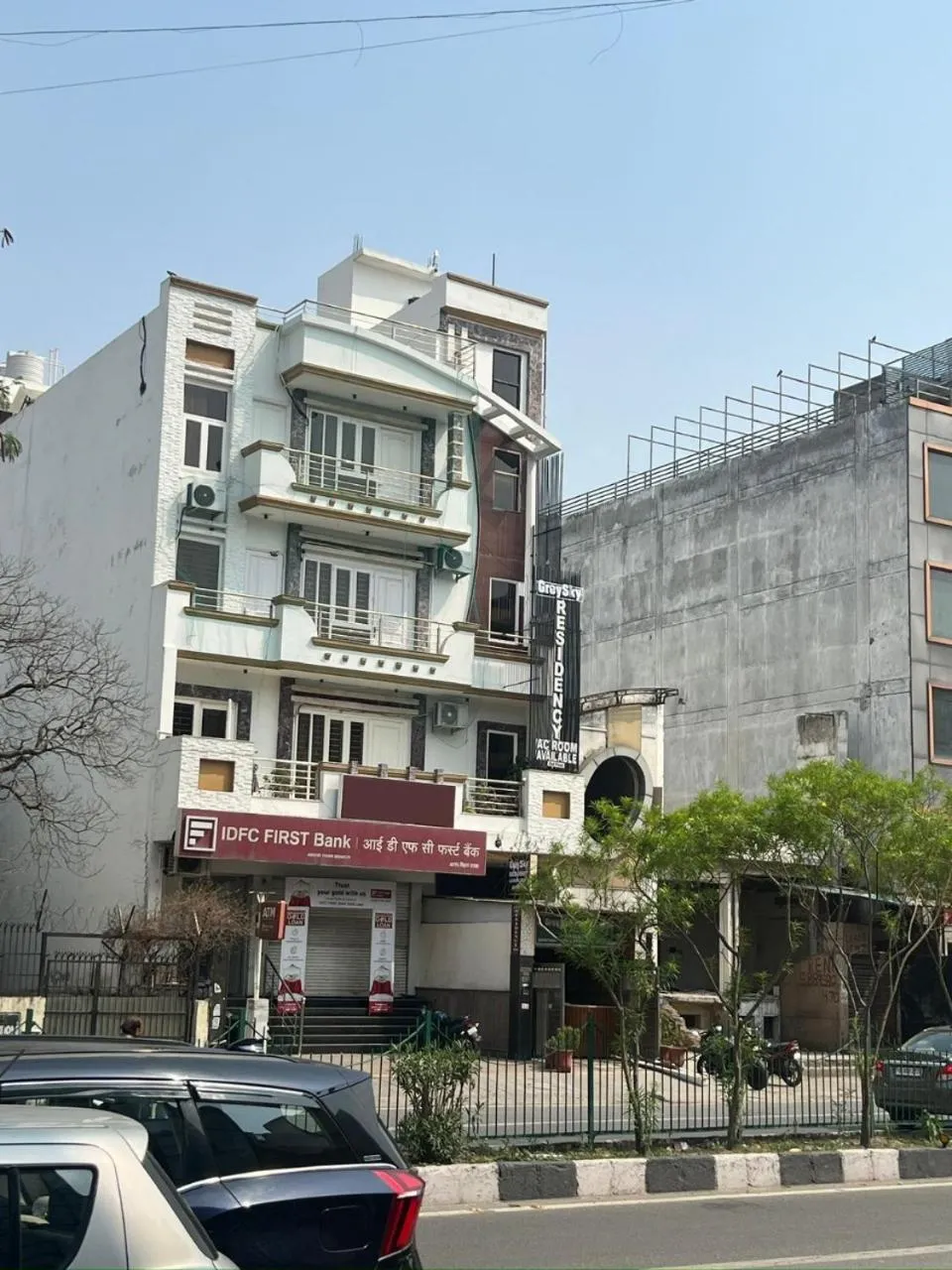 Hotel GreySky Residency