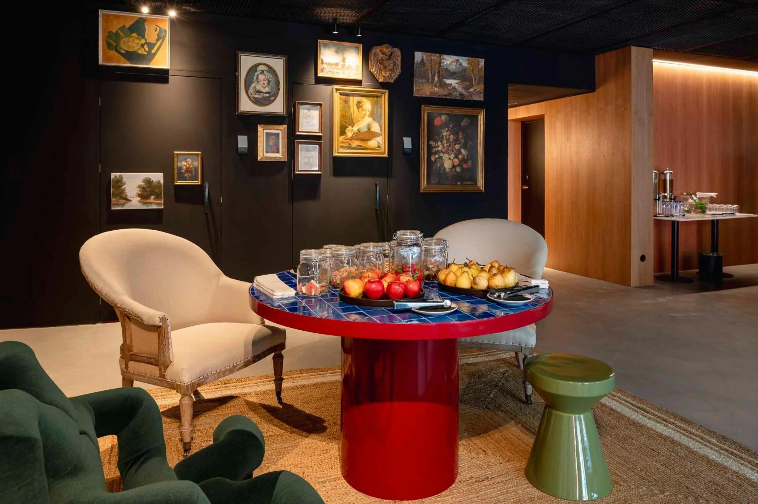 Lobby or reception in Artcore Hotel Porto