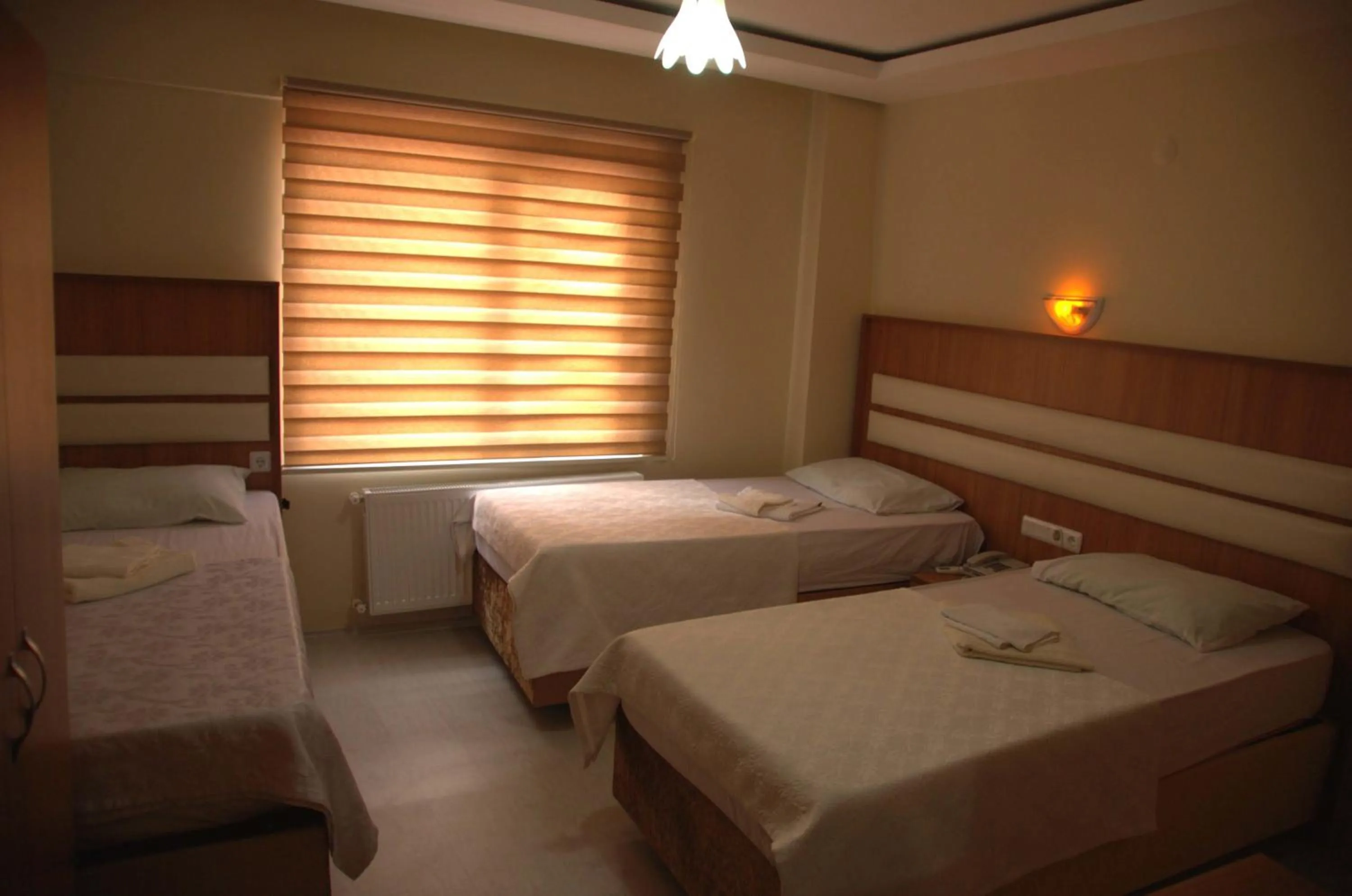 Photo of the whole room in Torun Hotel Bursa