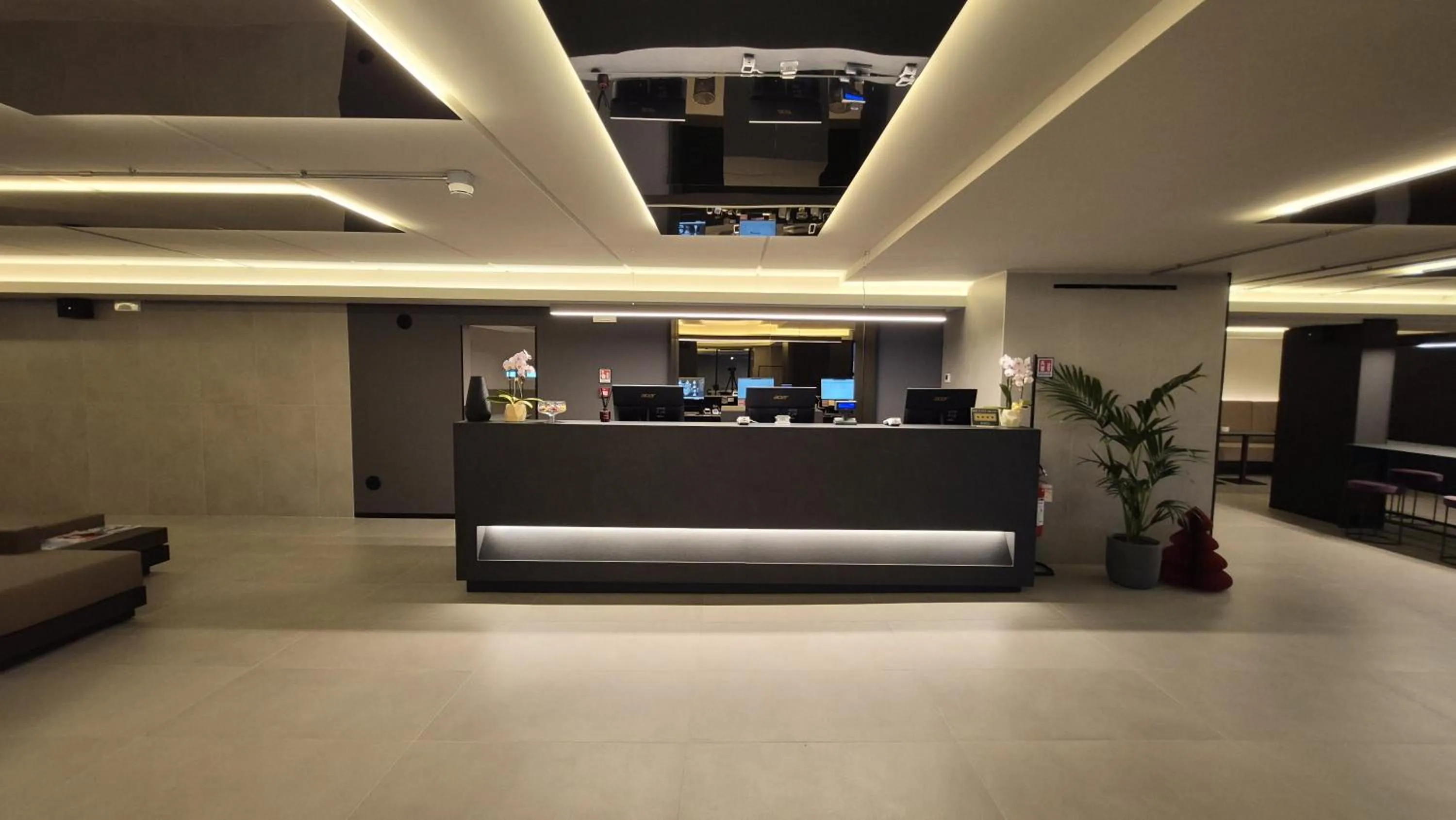 Kira Suites Hotel Milano