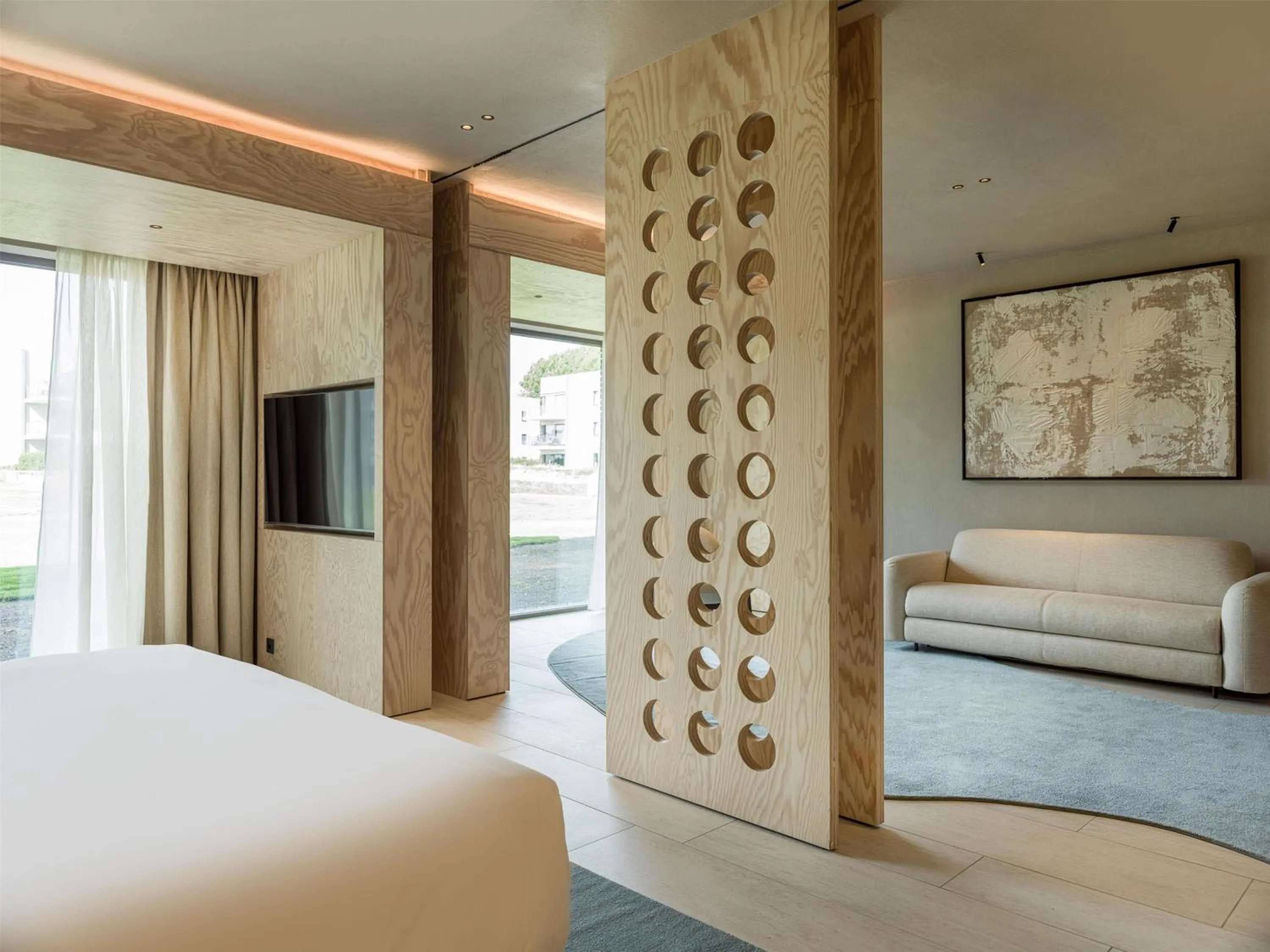 Photo of the whole room, Bed in Radisson Collection The National Hotel, Brussels