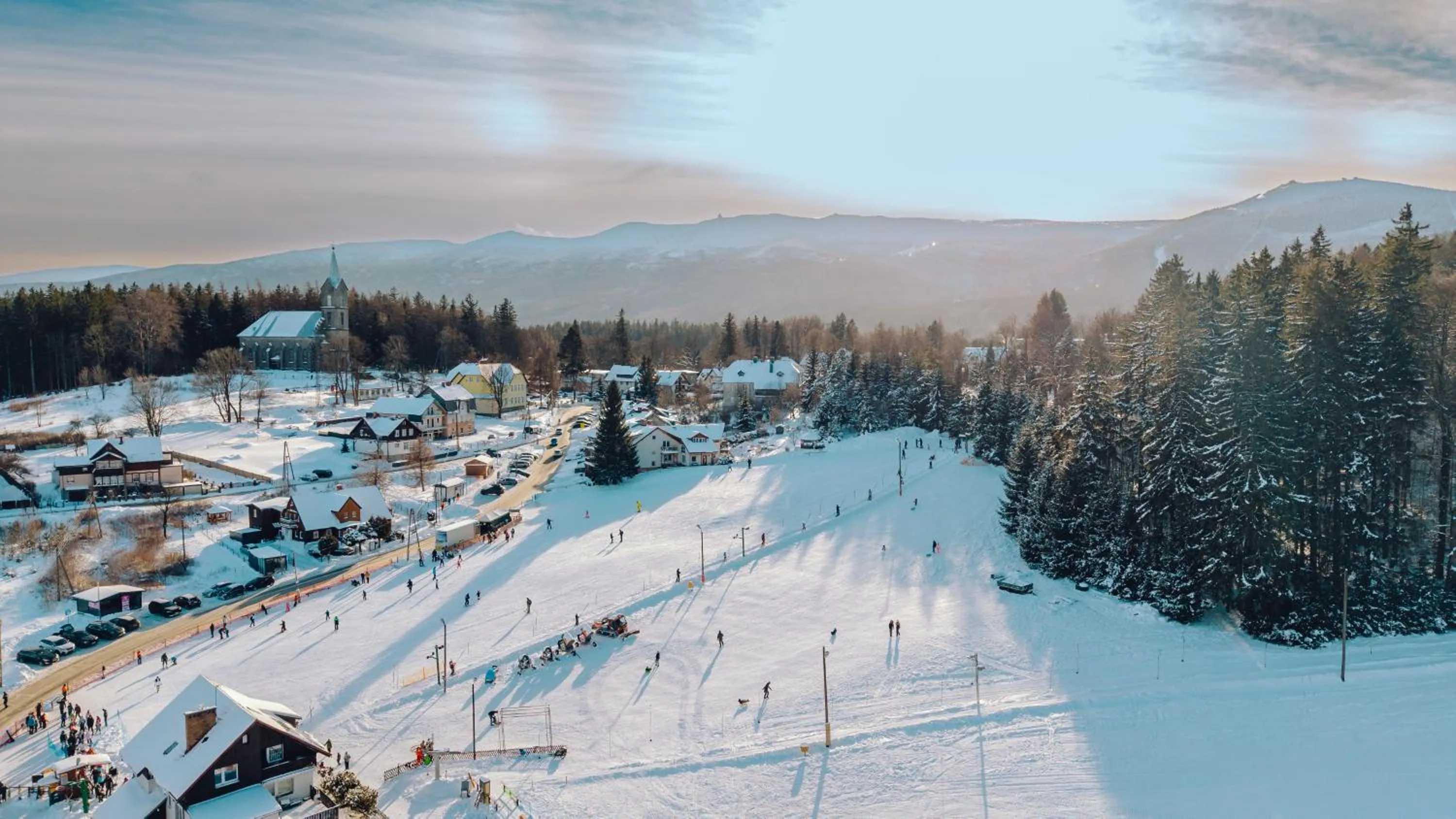 Skiing in Norweska Dolina Family&Pet-friendly Resort