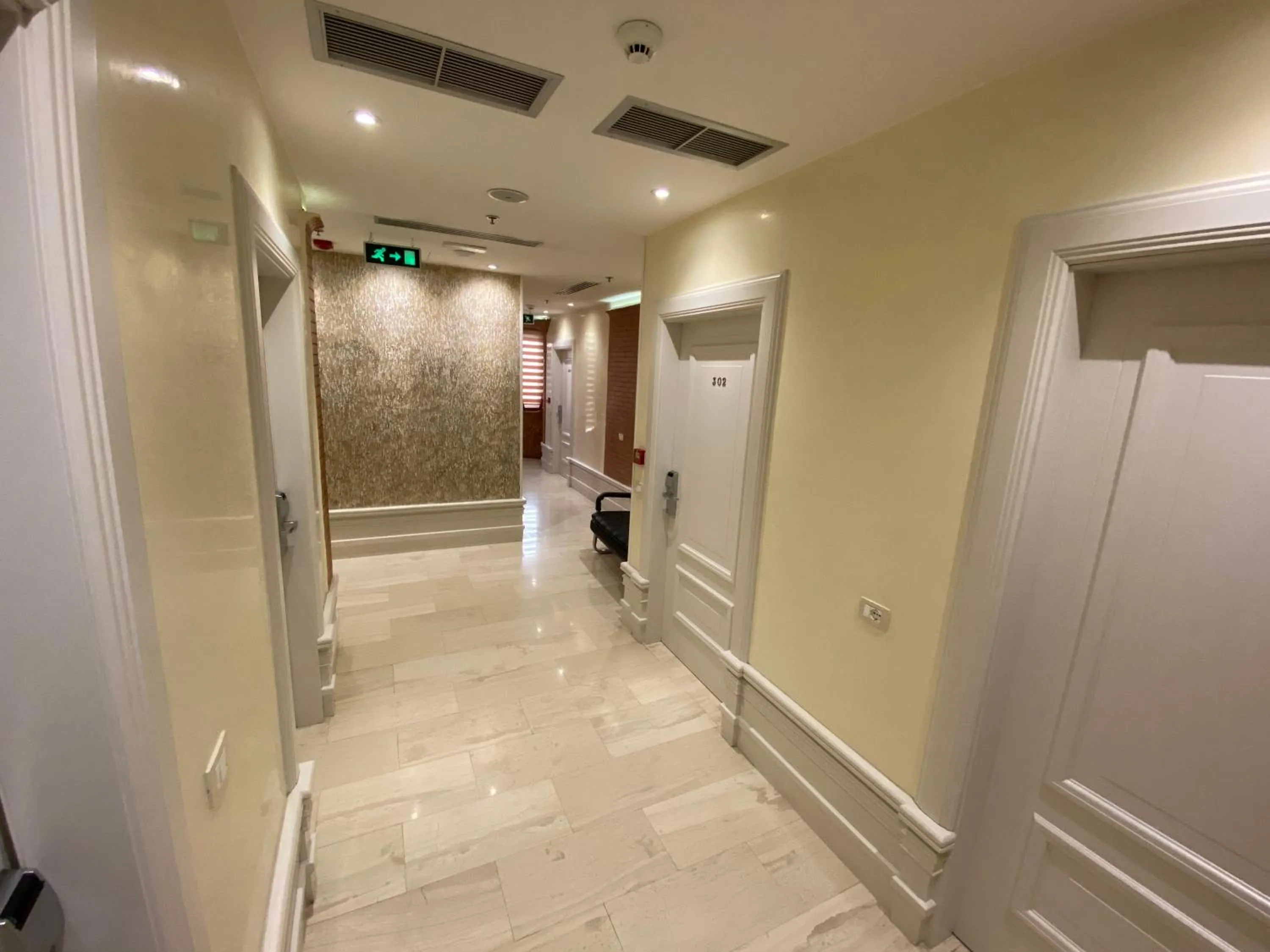 Floor plan in The Red Bricks Hotel