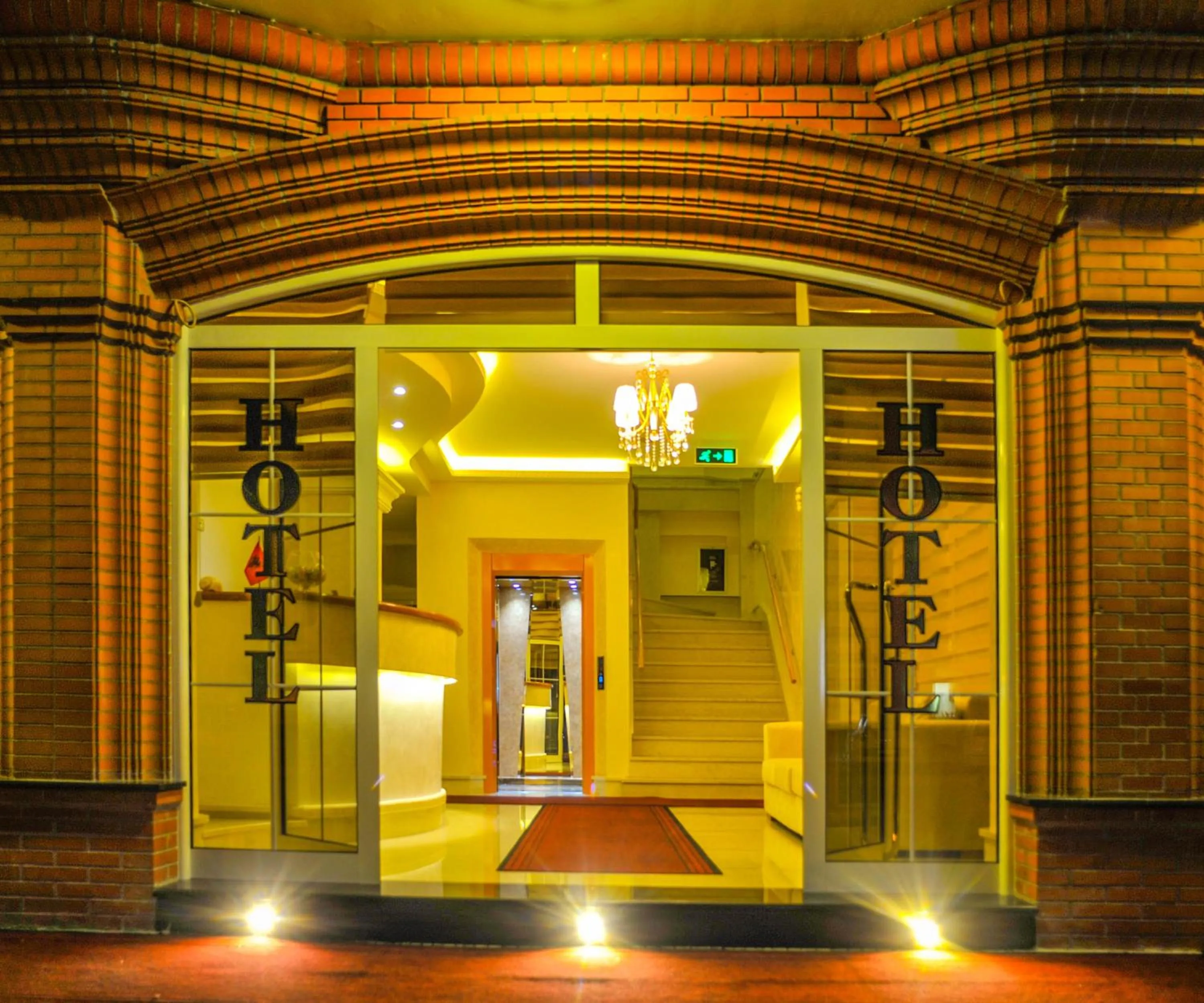 Facade/entrance in The Red Bricks Hotel