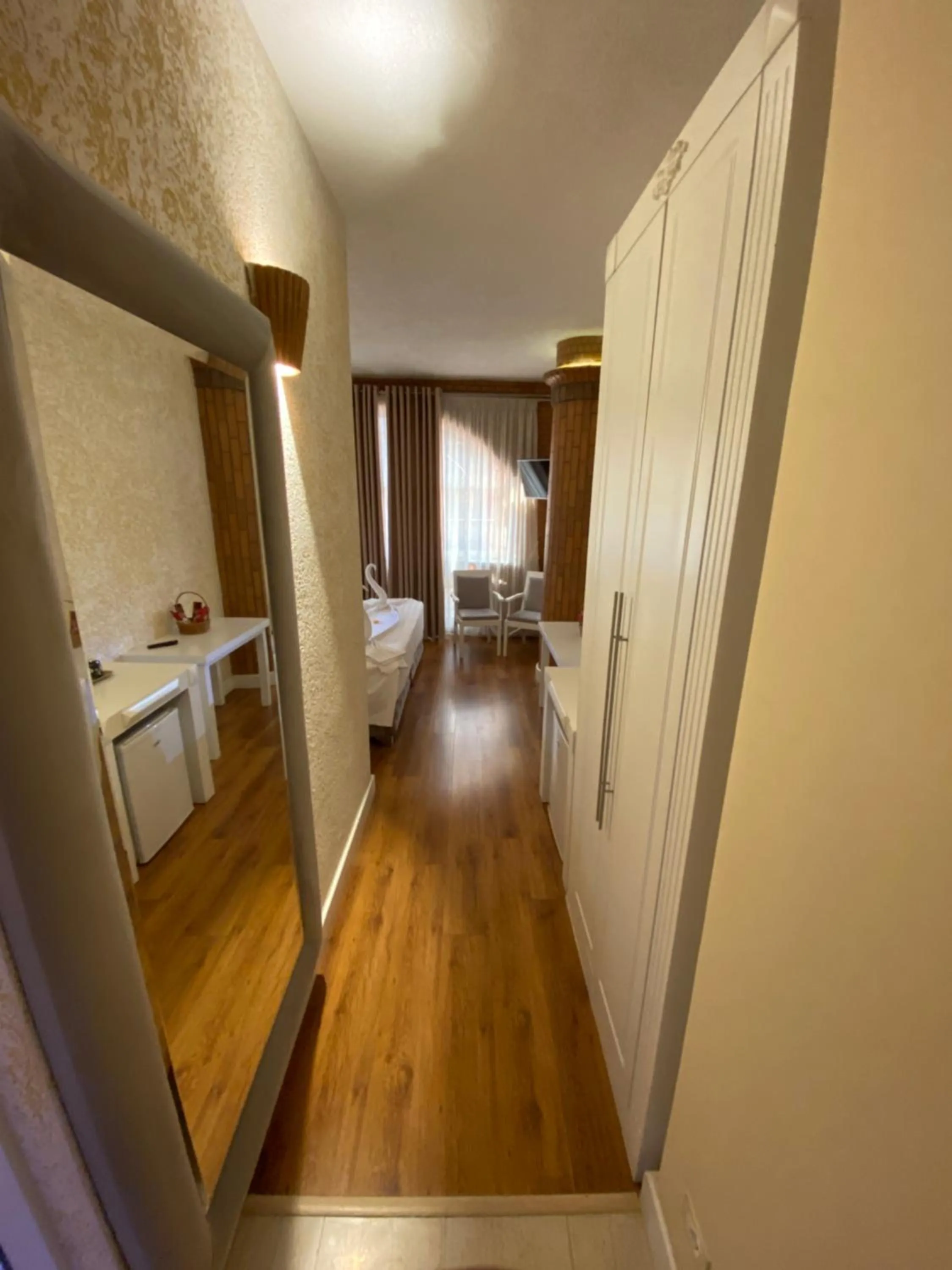 Photo of the whole room, Bed in The Red Bricks Hotel