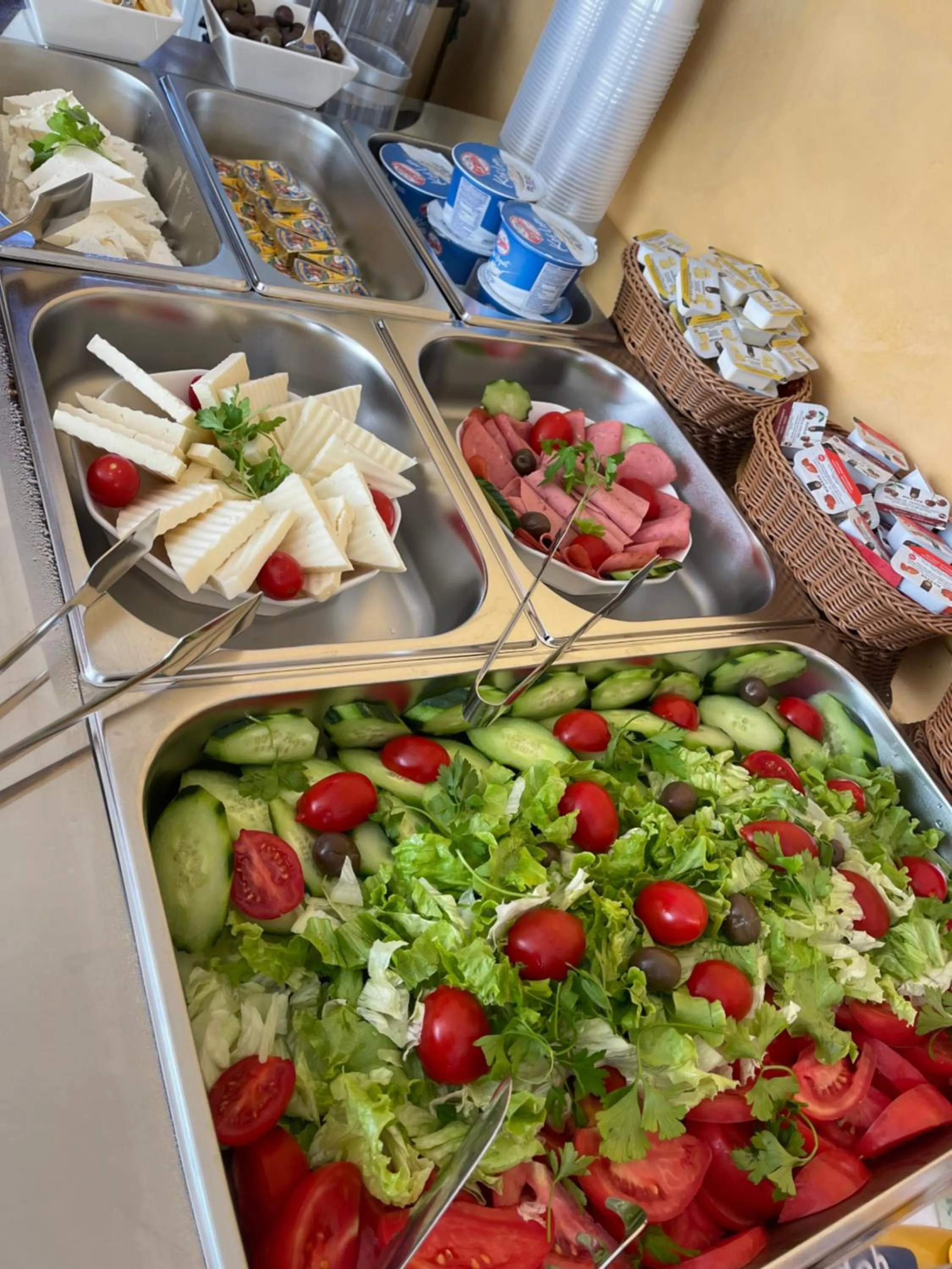 Food in The Red Bricks Hotel