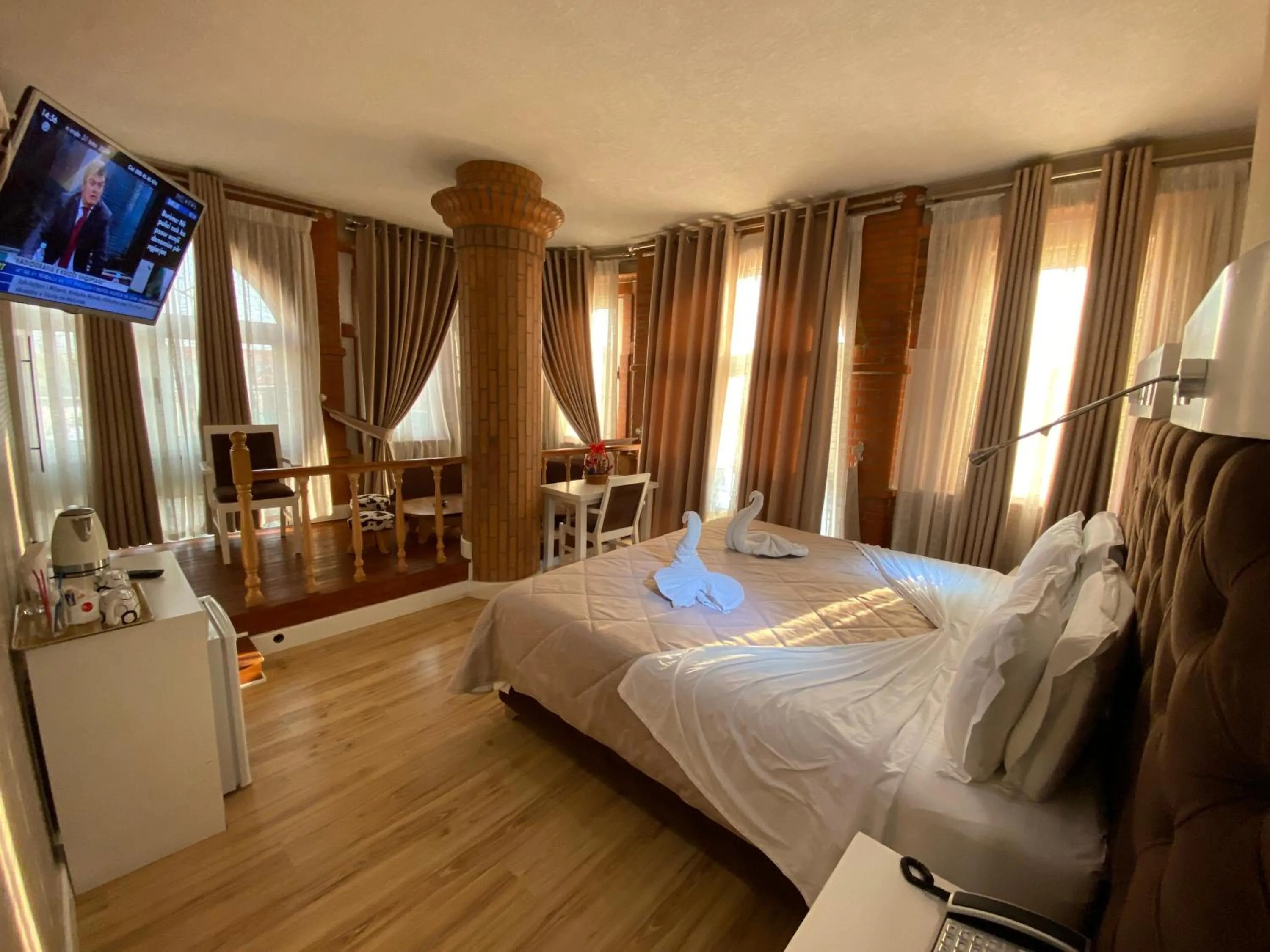 Photo of the whole room, Bed in The Red Bricks Hotel