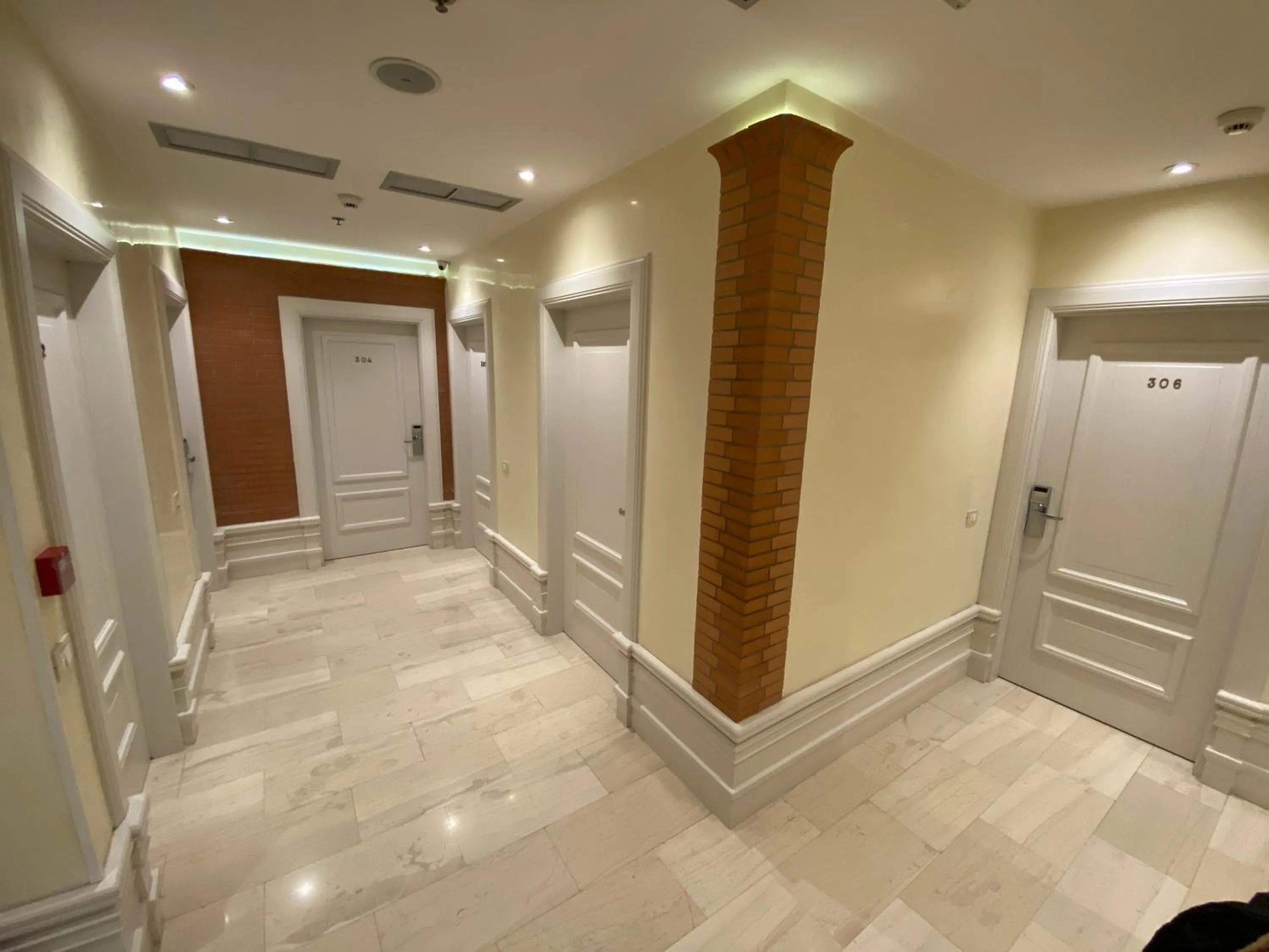 Floor plan in The Red Bricks Hotel