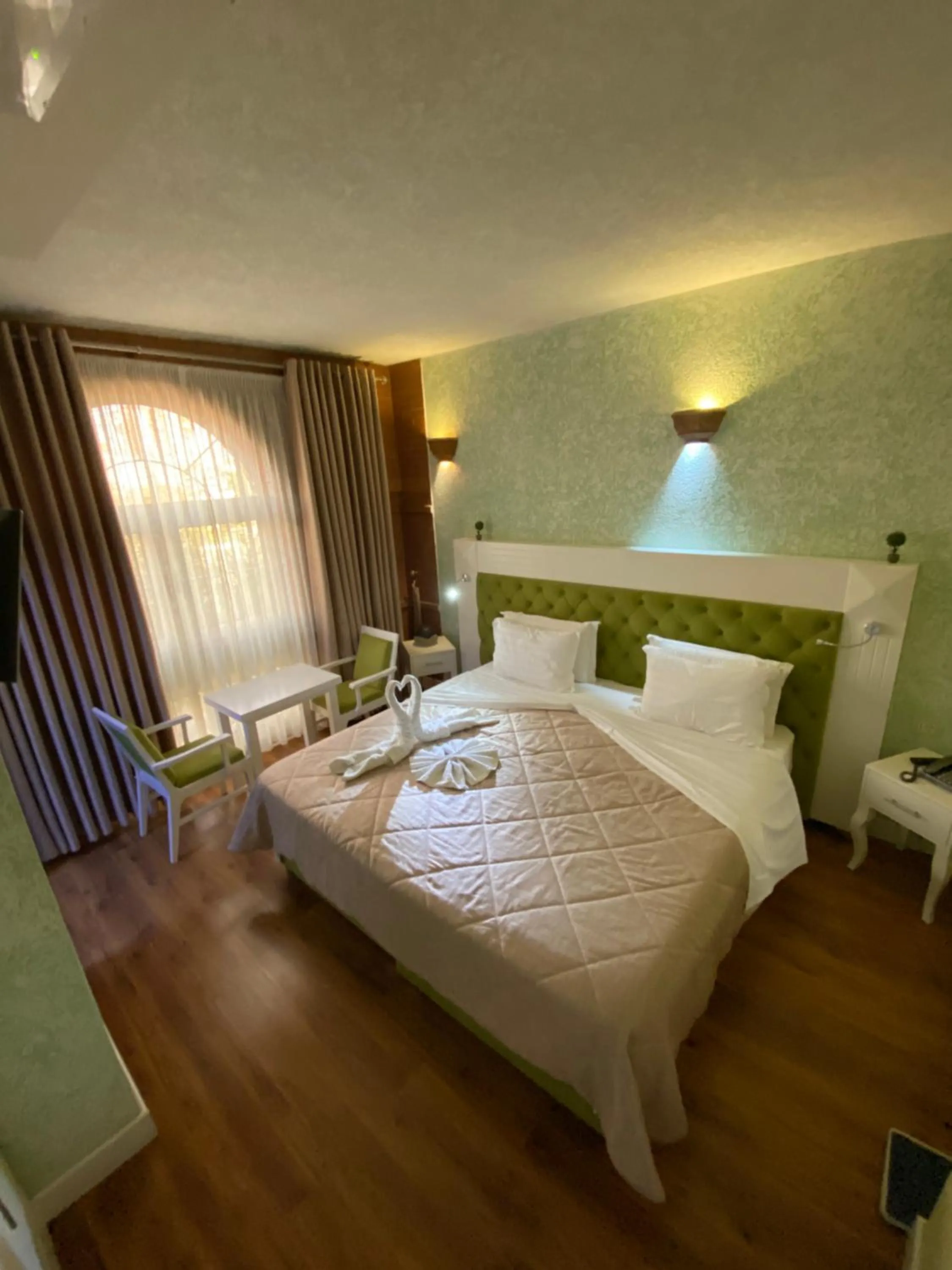 Photo of the whole room, Bed in The Red Bricks Hotel