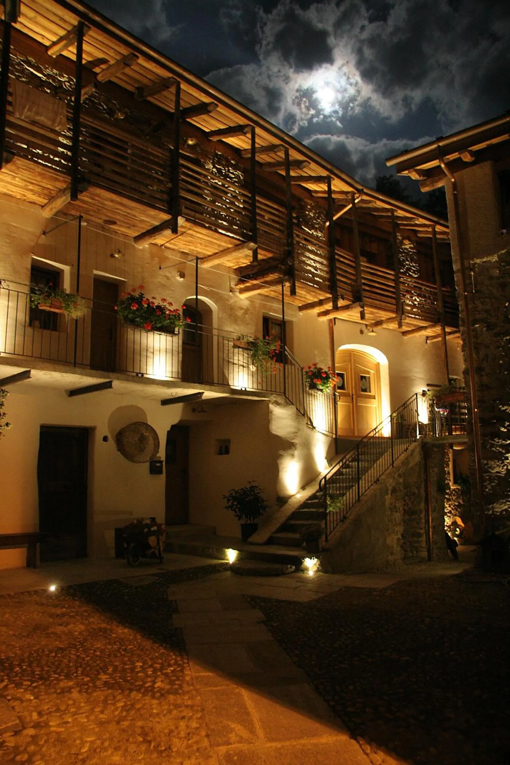 Property building in Ostello del Castello Tirano