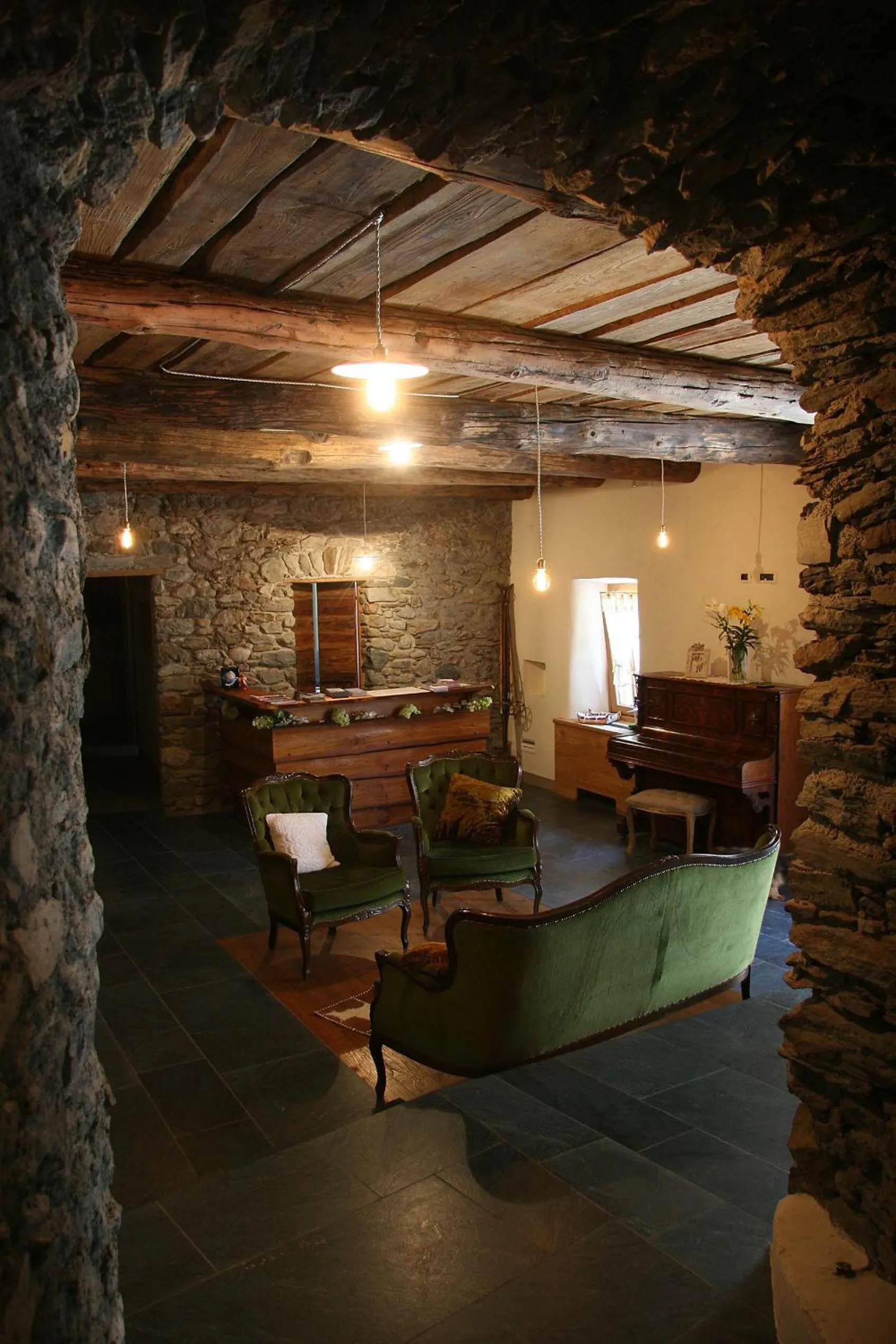 Lobby or reception in Ostello del Castello Tirano