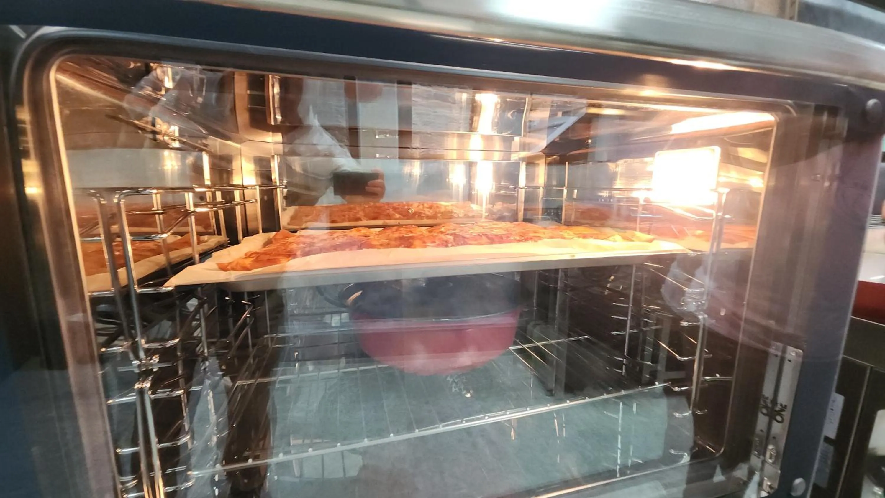 Kitchen or kitchenette in Bizant House Boutique Hotel